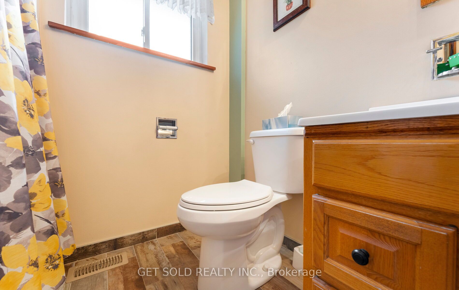 22 Almayo Crescent Property Photo 26
