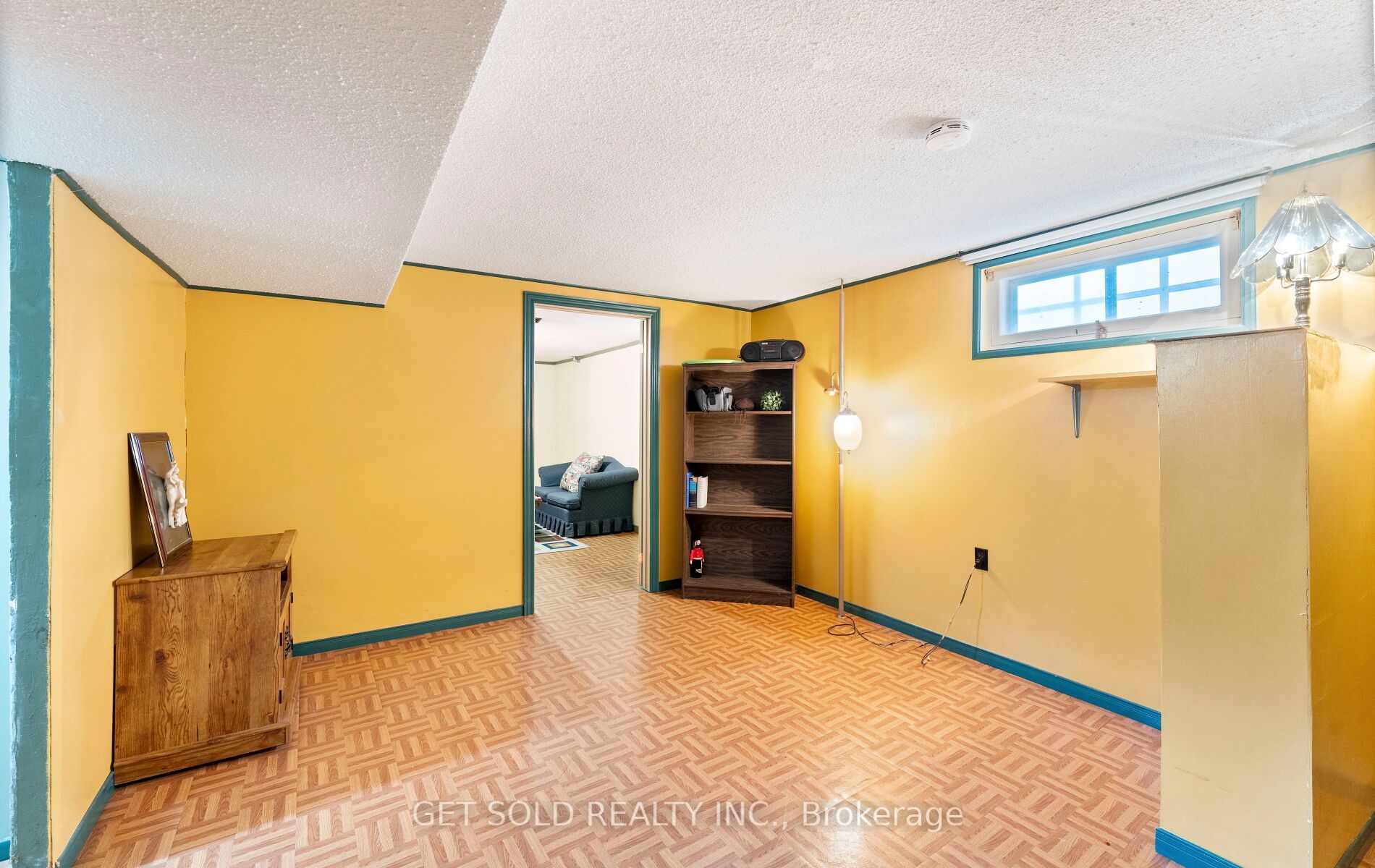 22 Almayo Crescent Property Photo 33