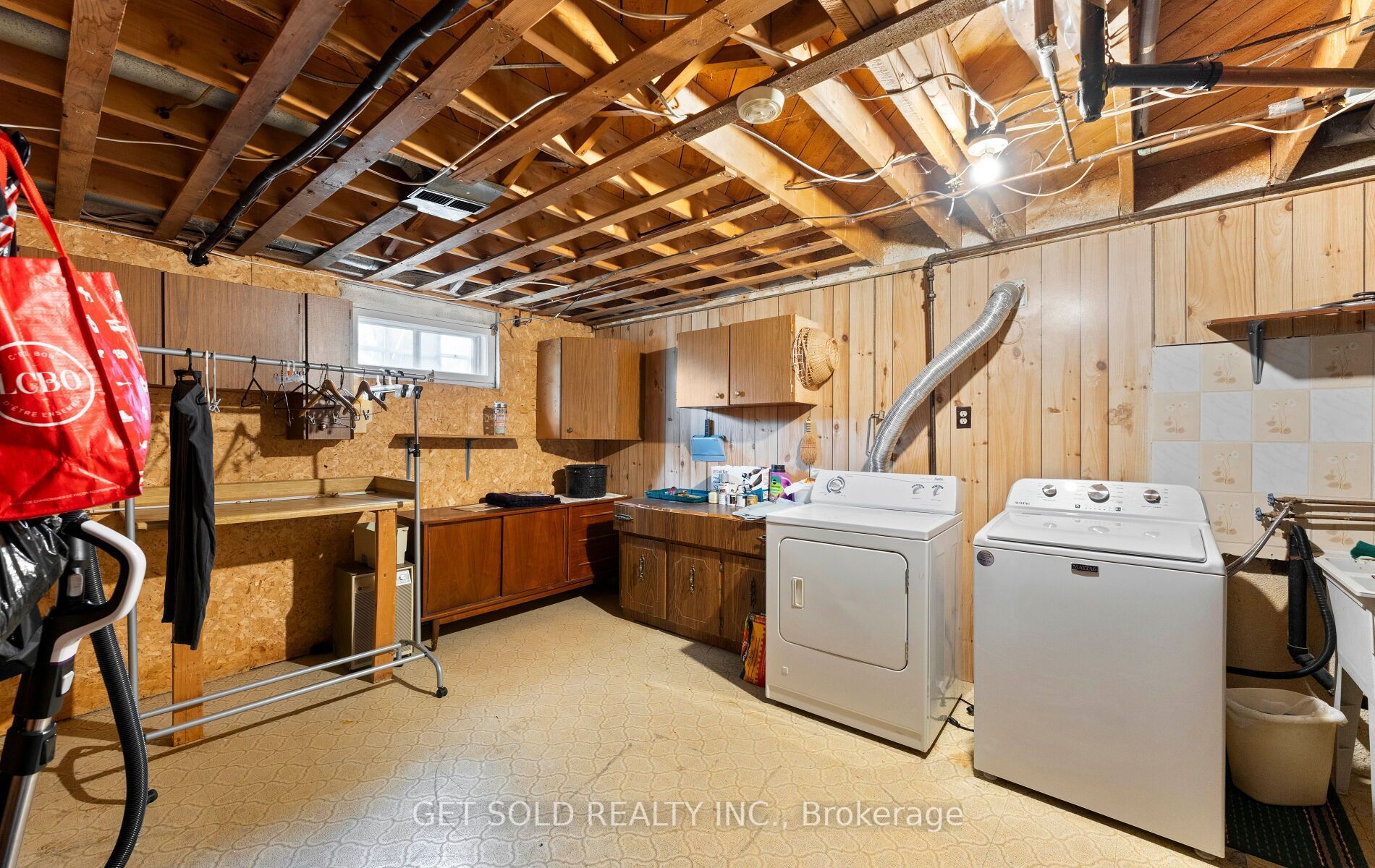 22 Almayo Crescent Property Photo 41