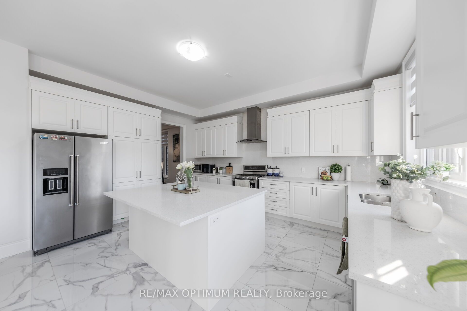 91 Raspberry Ridge Avenue Property Photo 7