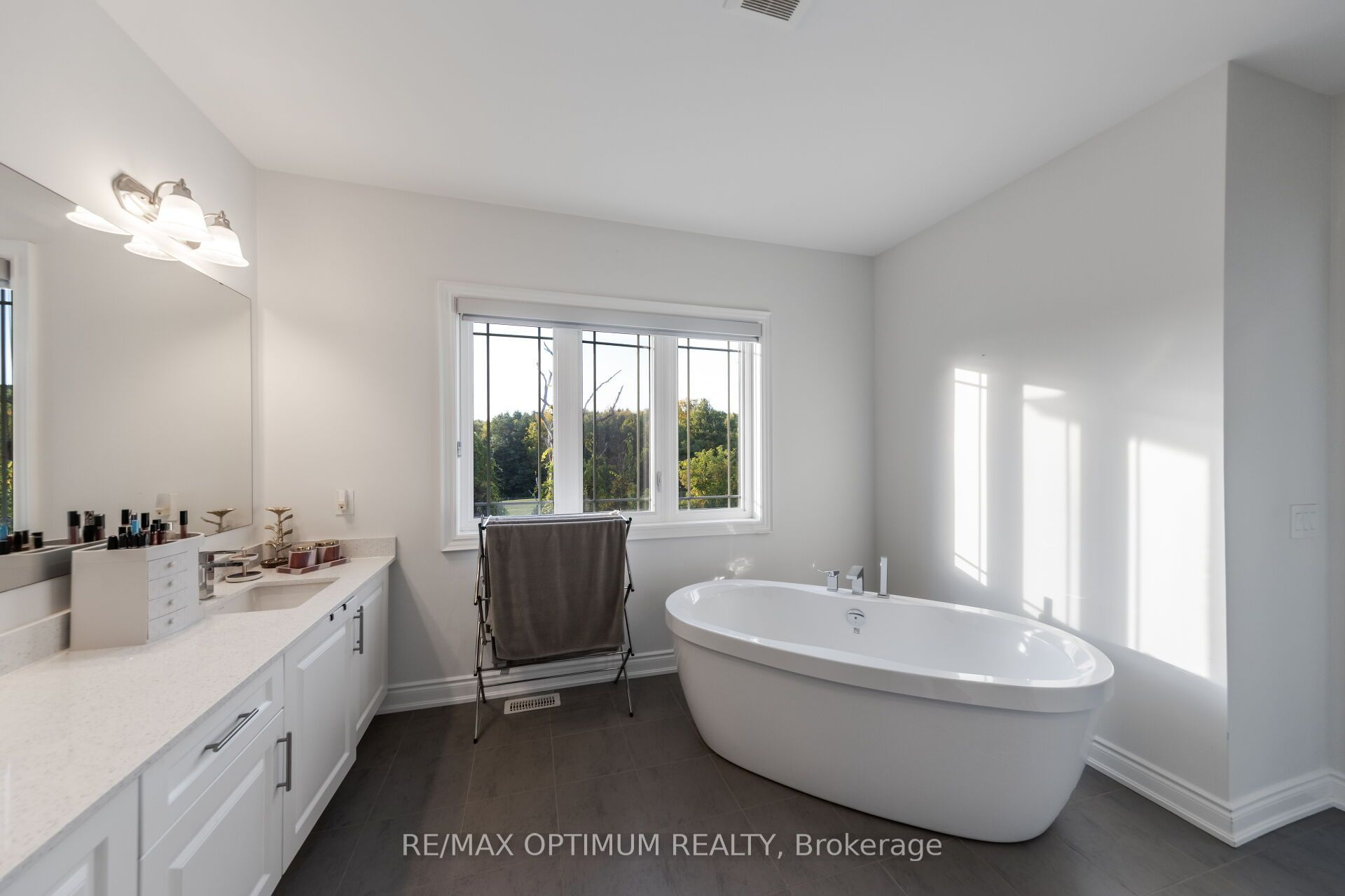 91 Raspberry Ridge Avenue Property Photo 23