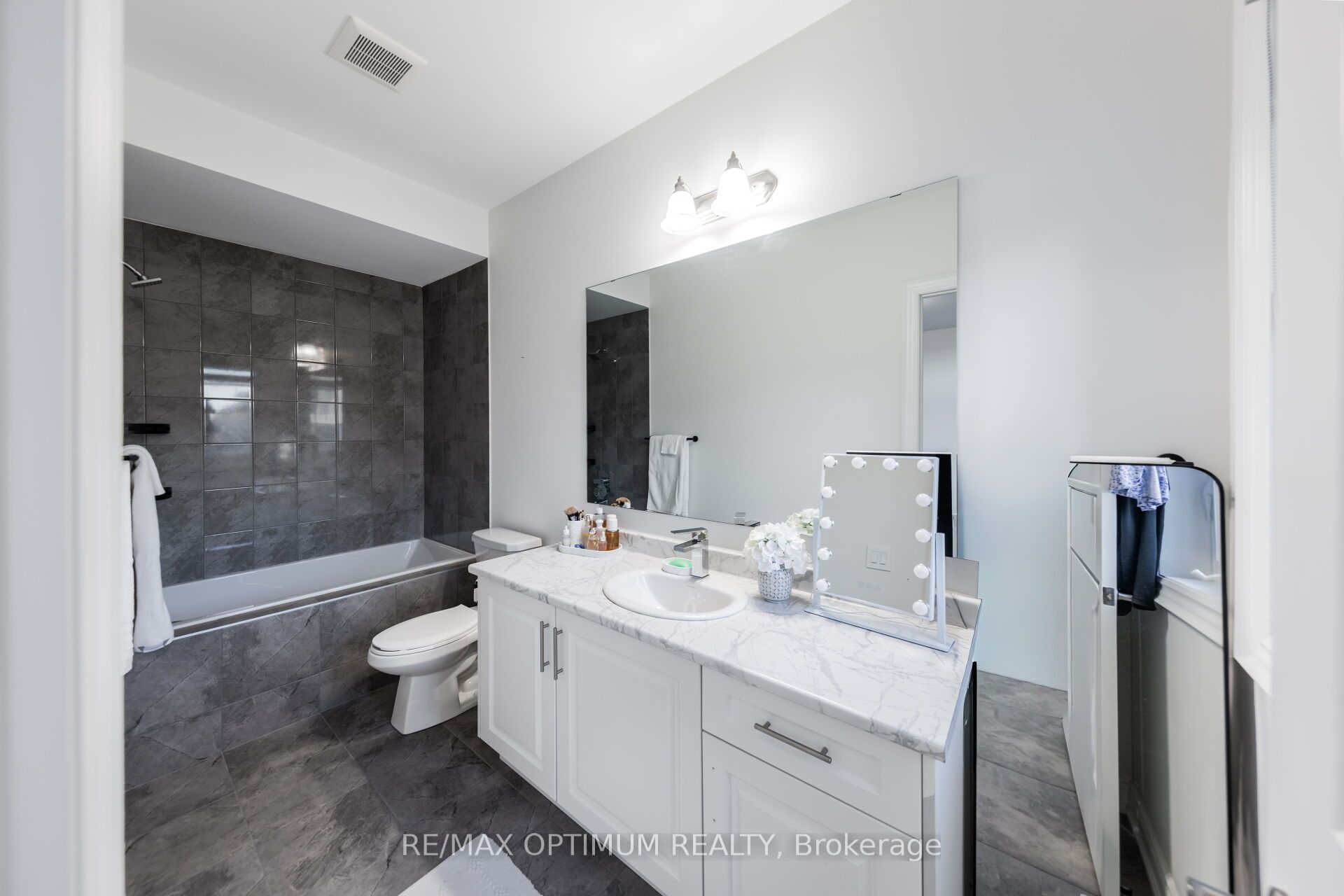 91 Raspberry Ridge Avenue Property Photo 27