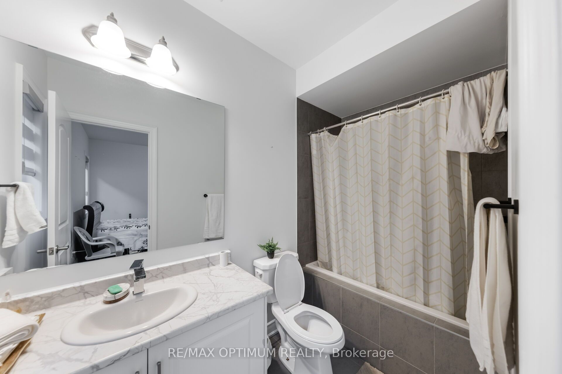 91 Raspberry Ridge Avenue Property Photo 30
