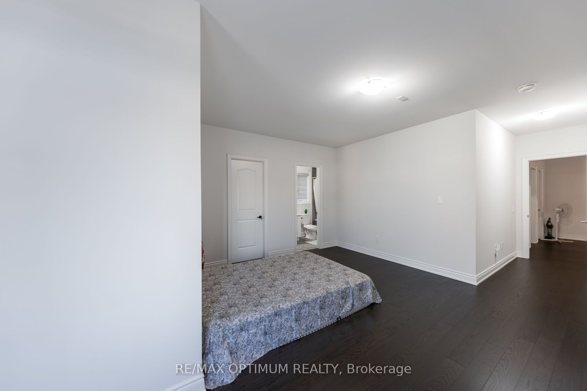 91 Raspberry Ridge Avenue Property Photo 32