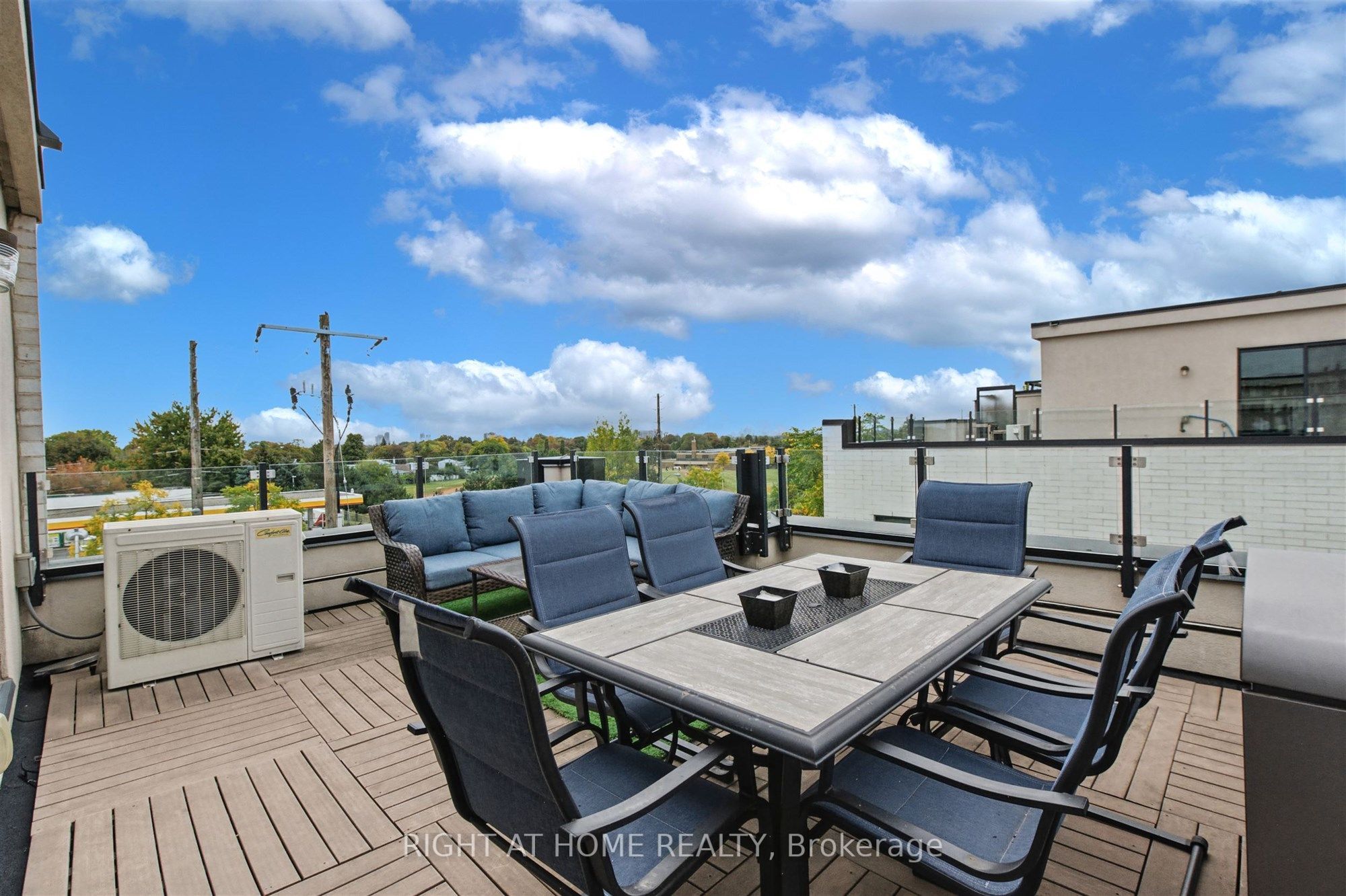 130 Widdicombe Hill Boulevard 416 Property Photo 36
