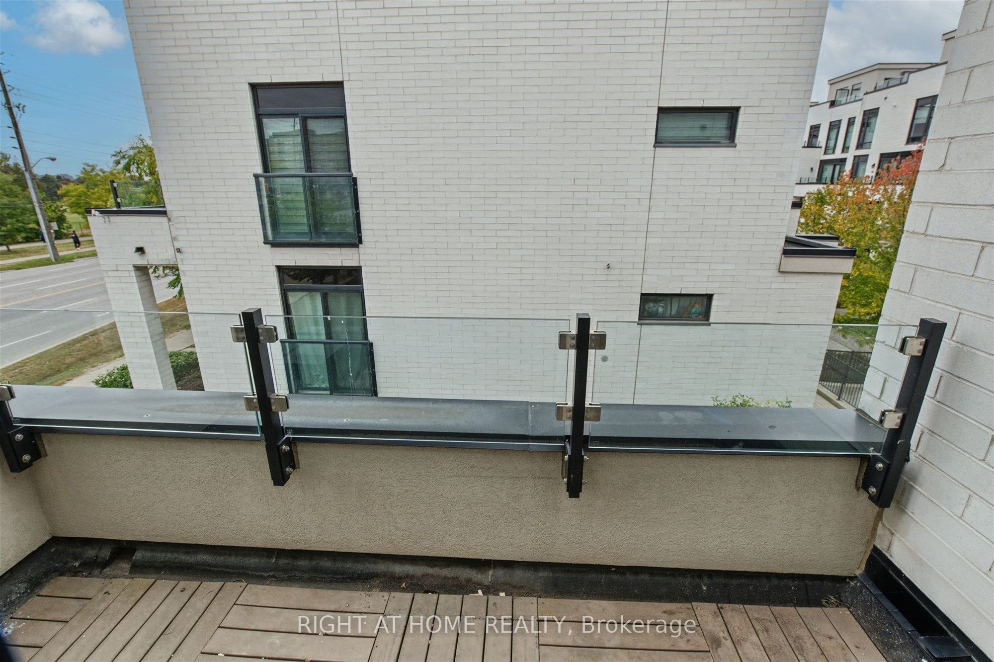 130 Widdicombe Hill Boulevard 416 Property Photo 38