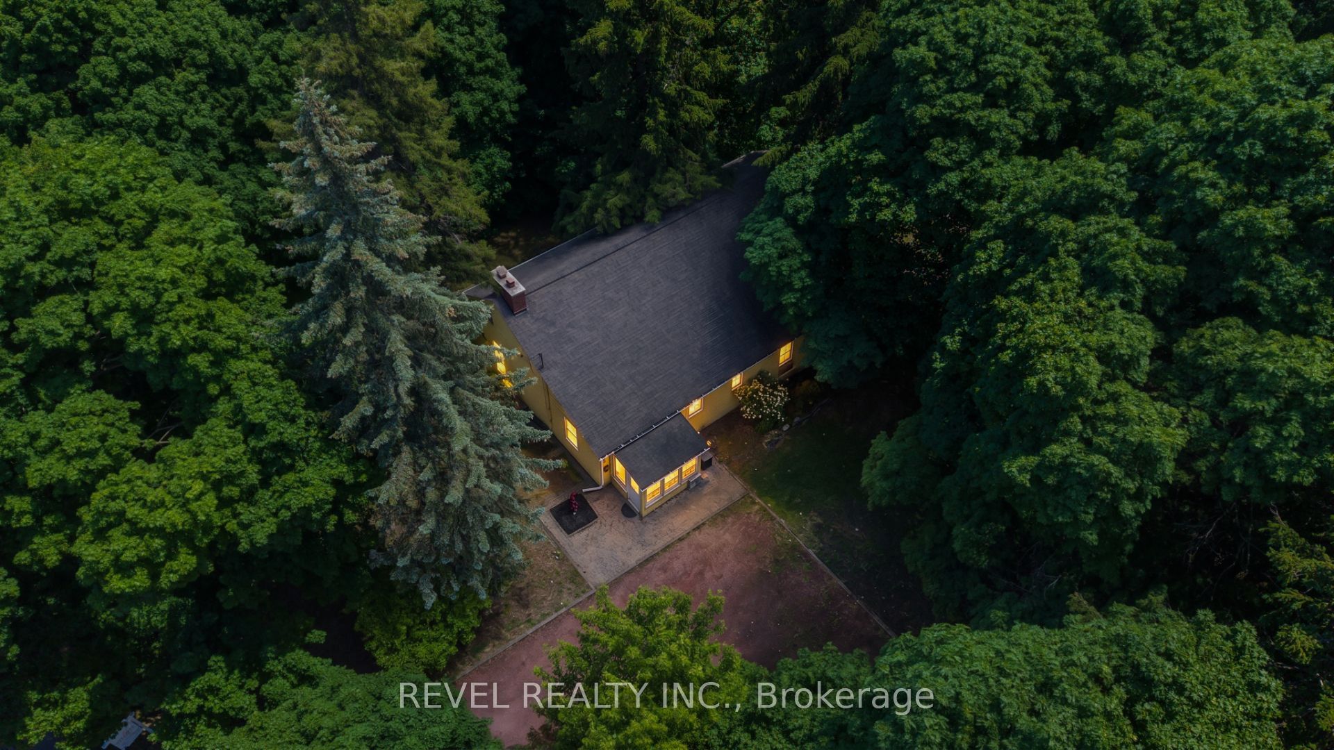 41 Mill Street Property Photo 2