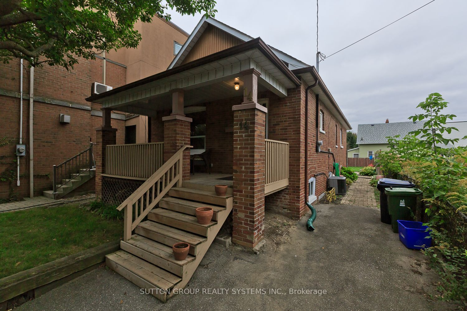 14 Lake Shore Drive Property Photo 3