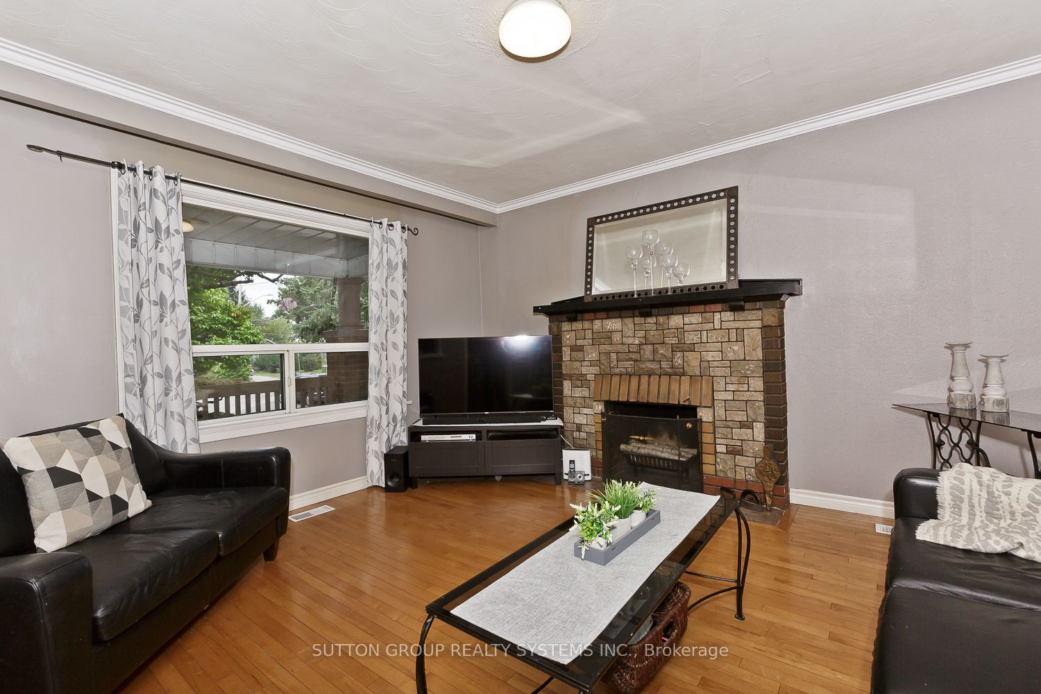 14 Lake Shore Drive Property Photo 6