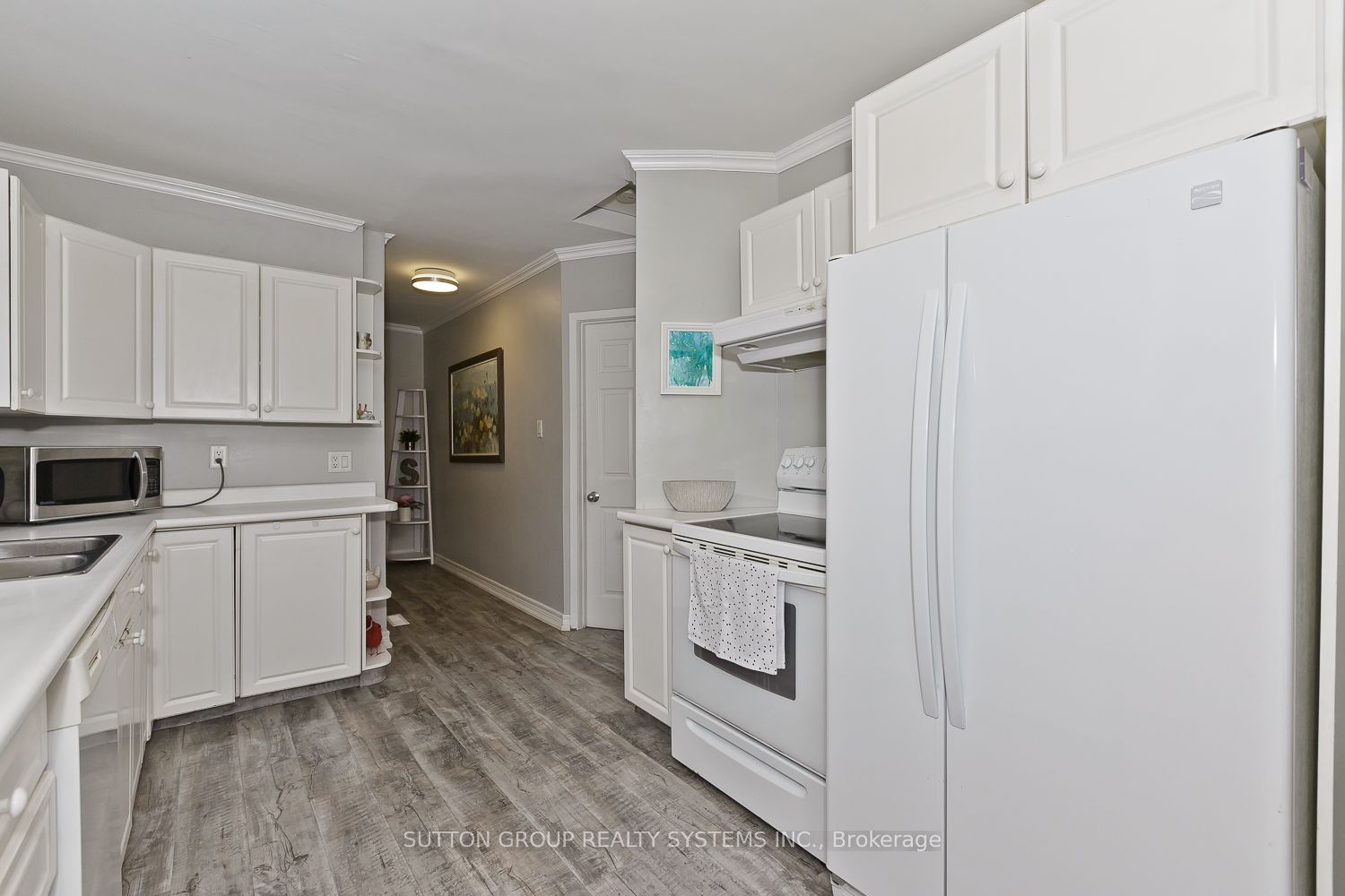 14 Lake Shore Drive Property Photo 13