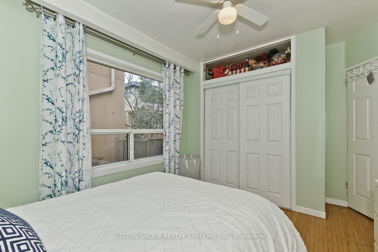 14 Lake Shore Drive Property Photo 16