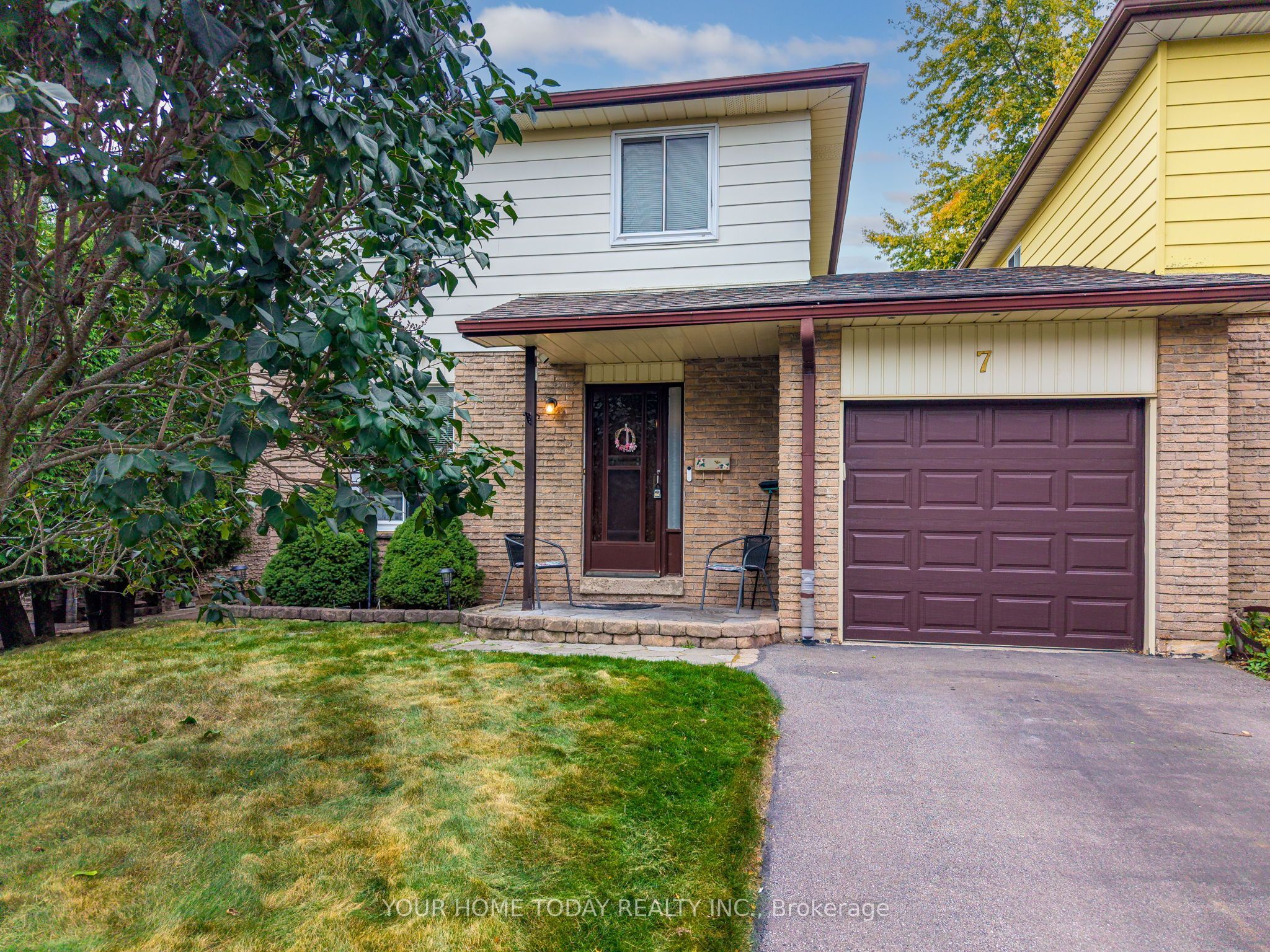 7 Greenore Crescent Property Photo 2