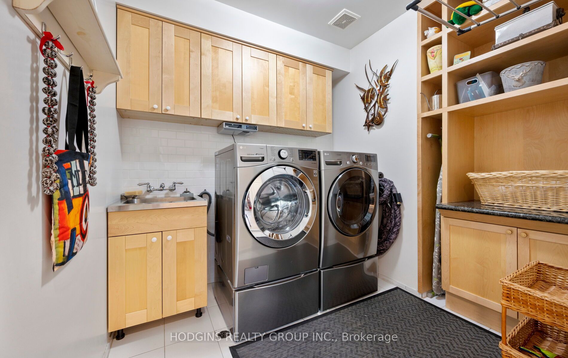 136 St Lawrence Drive 42 Property Photo 33
