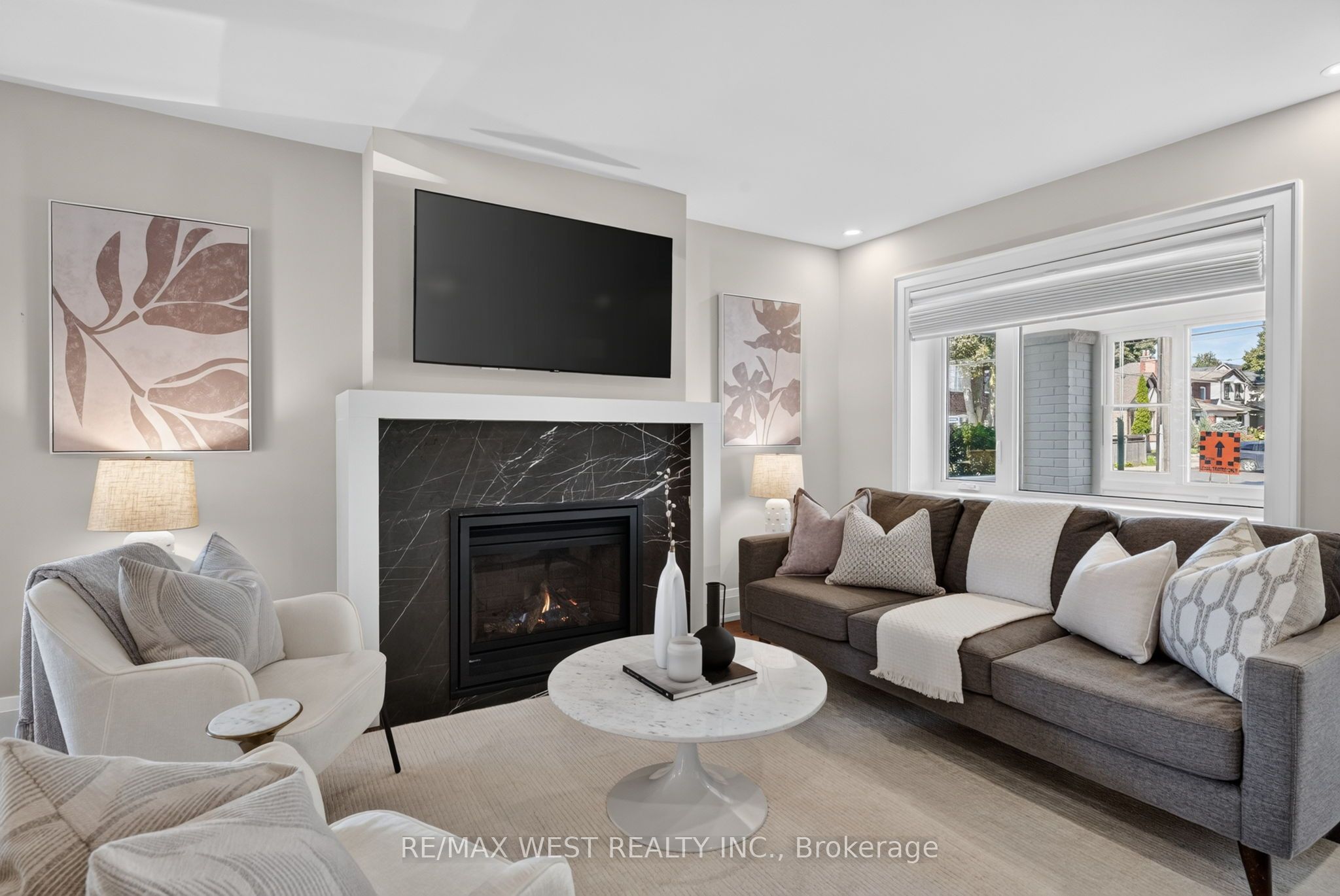 47 Deforest Road Property Photo 1
