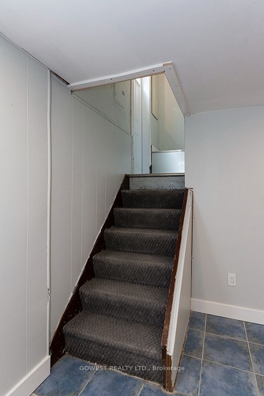 480 Jane Street 2 Property Photo 3