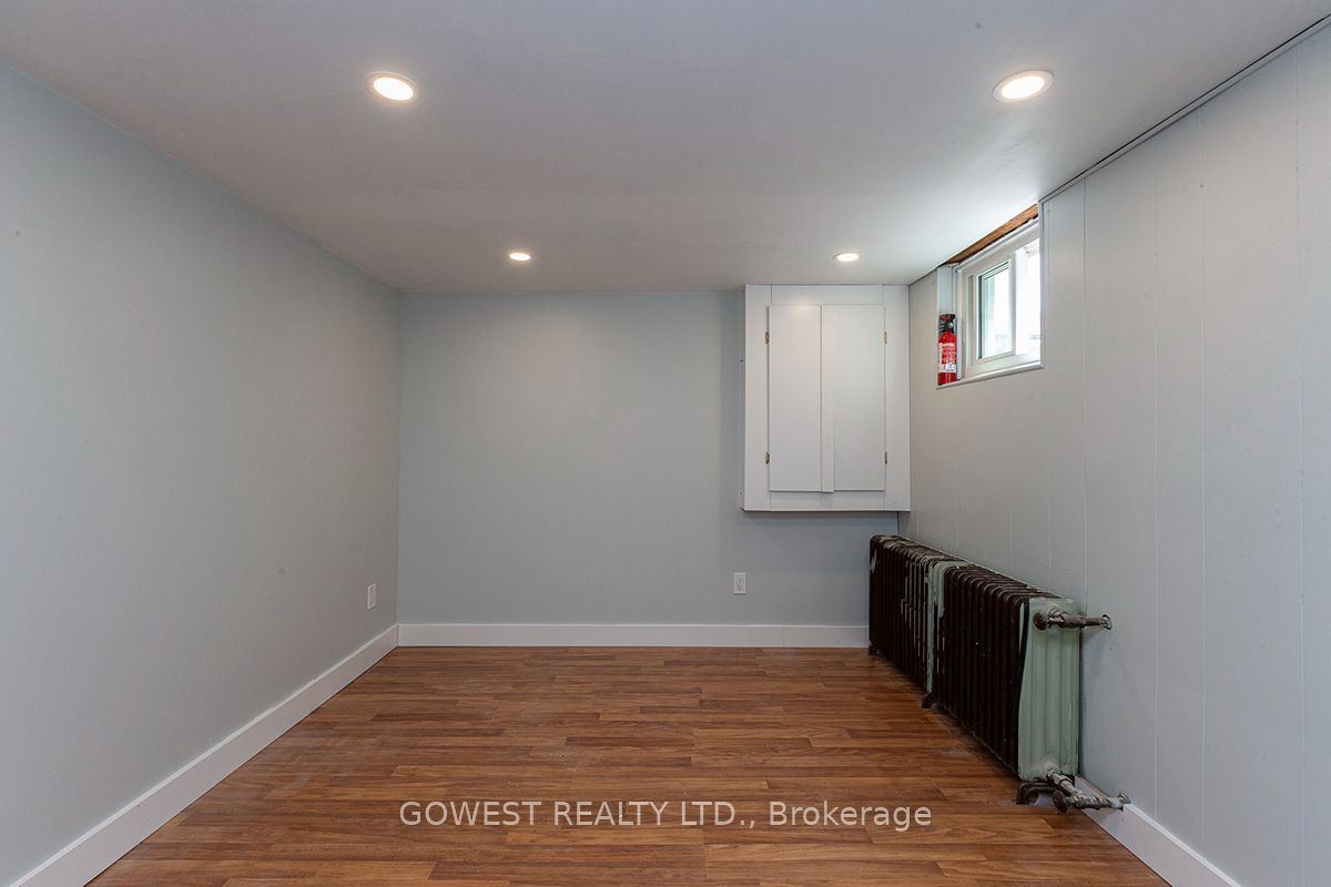 480 Jane Street 2 Property Photo 5