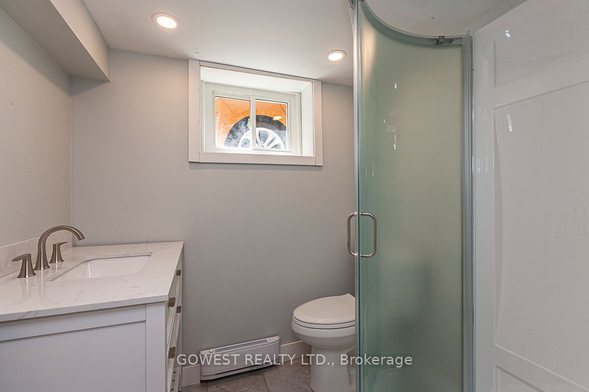 480 Jane Street 2 Property Photo 14