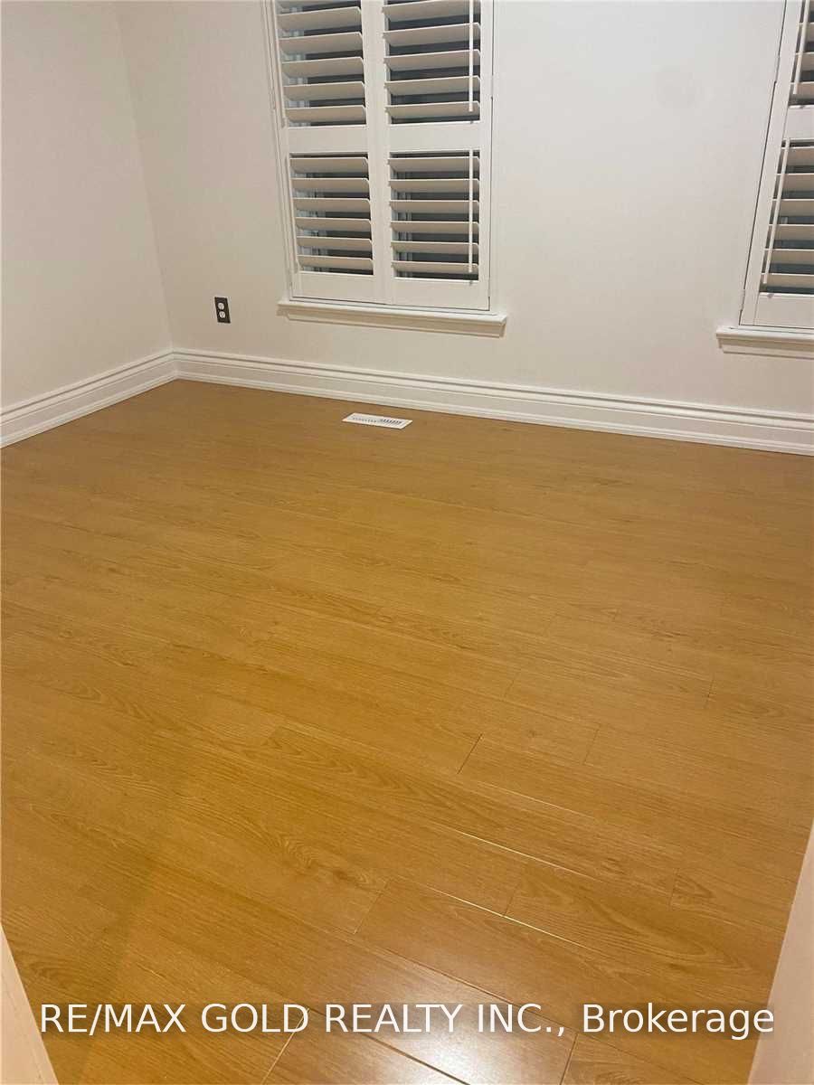 41 Craigleigh Crescent Property Photo 12
