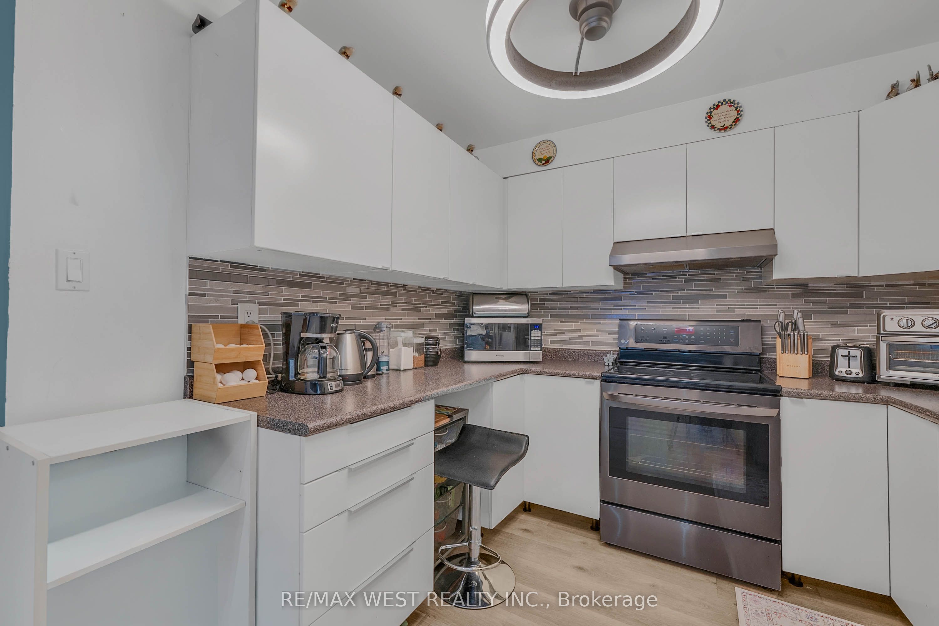 2866 Battleford Road 3d Property Photo 17