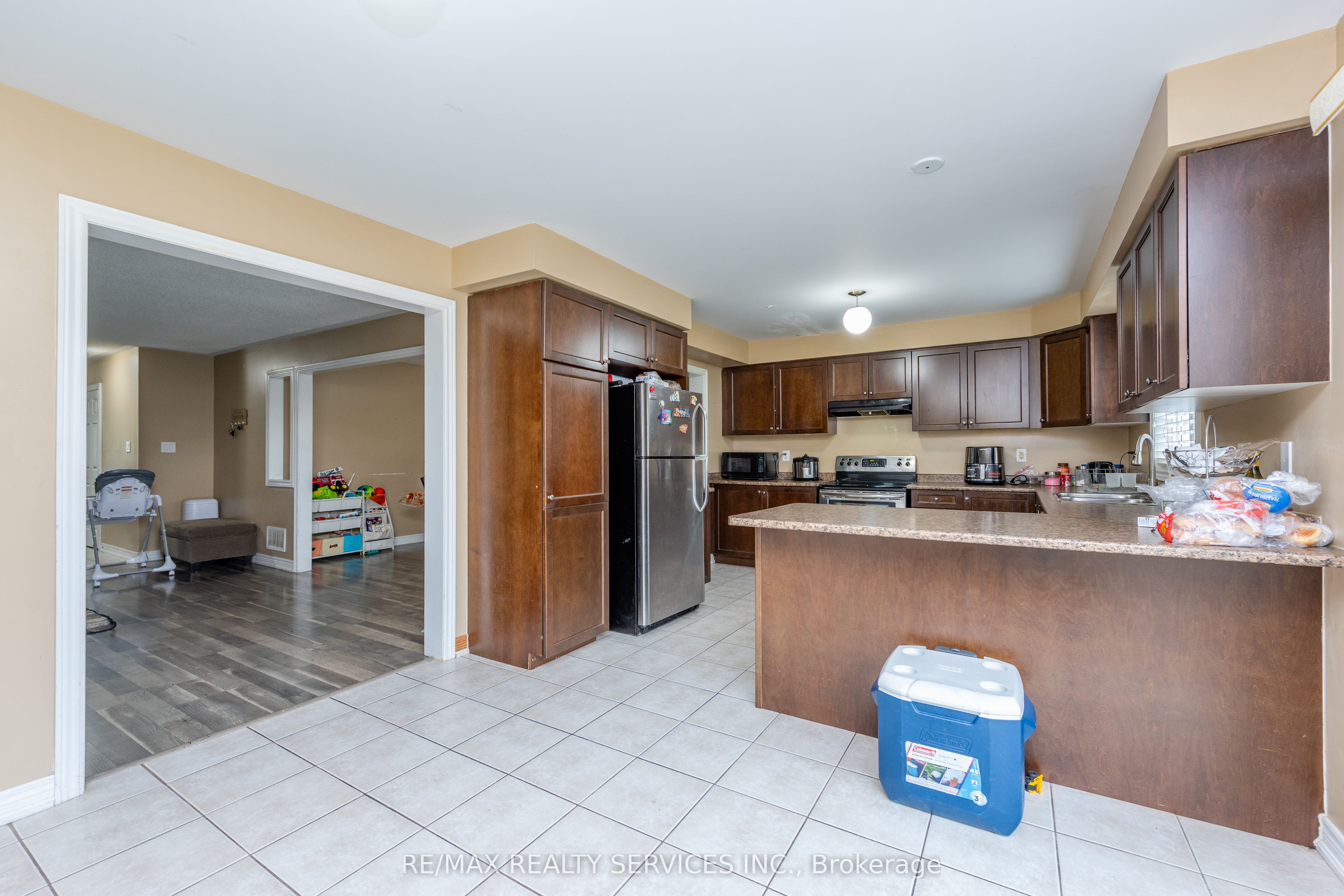 59 Beachville Circle Property Photo 7