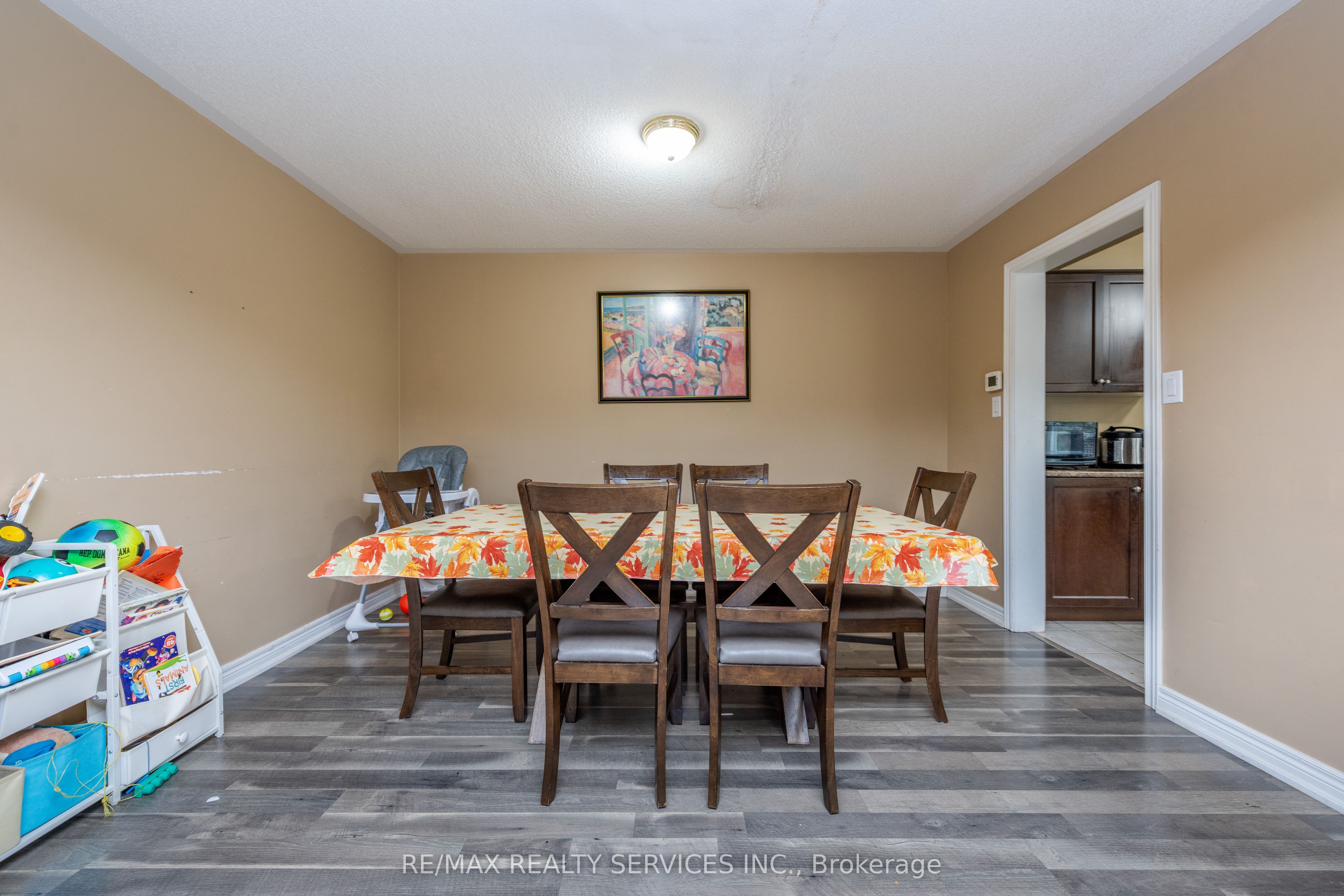 59 Beachville Circle Property Photo 15