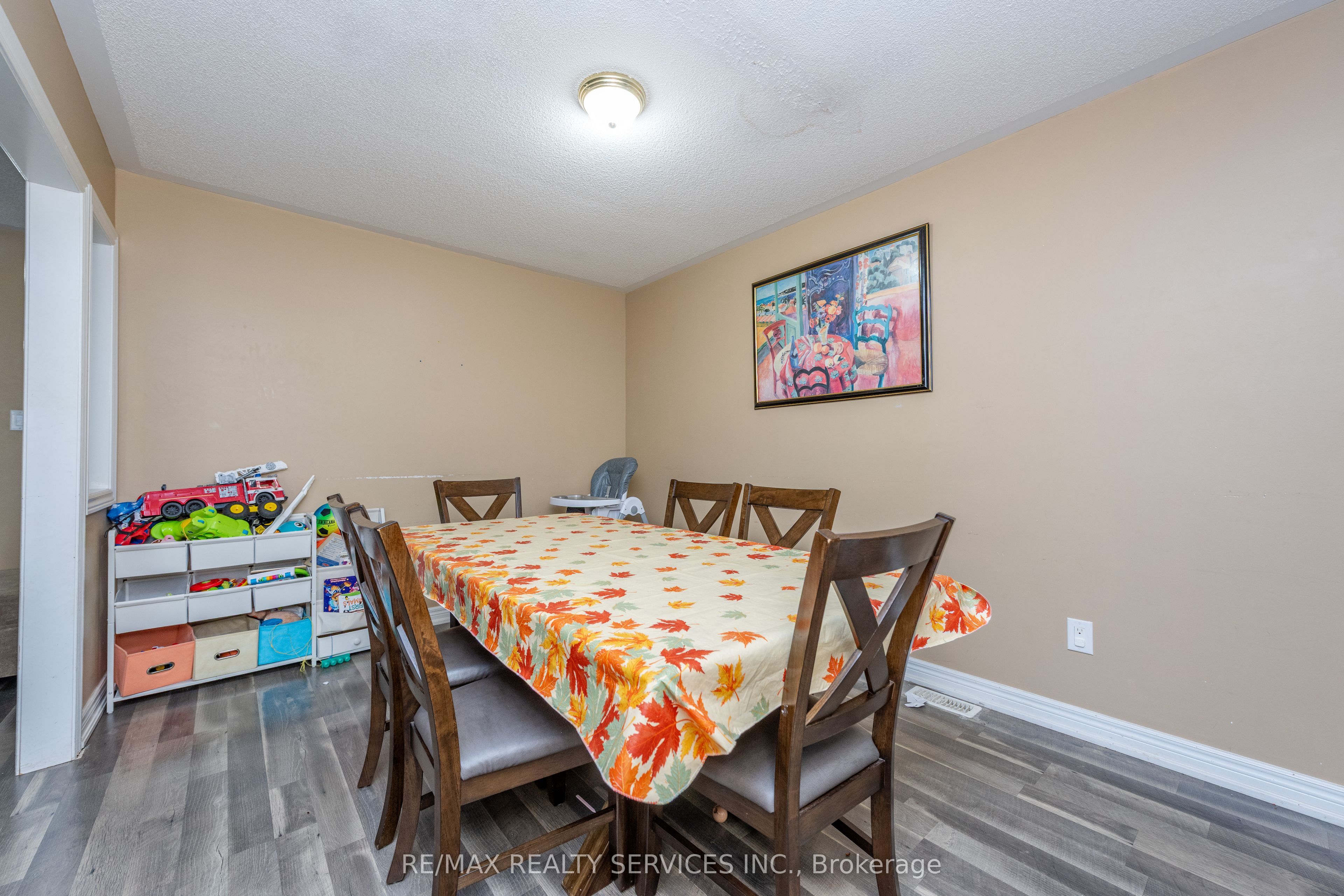 59 Beachville Circle Property Photo 16