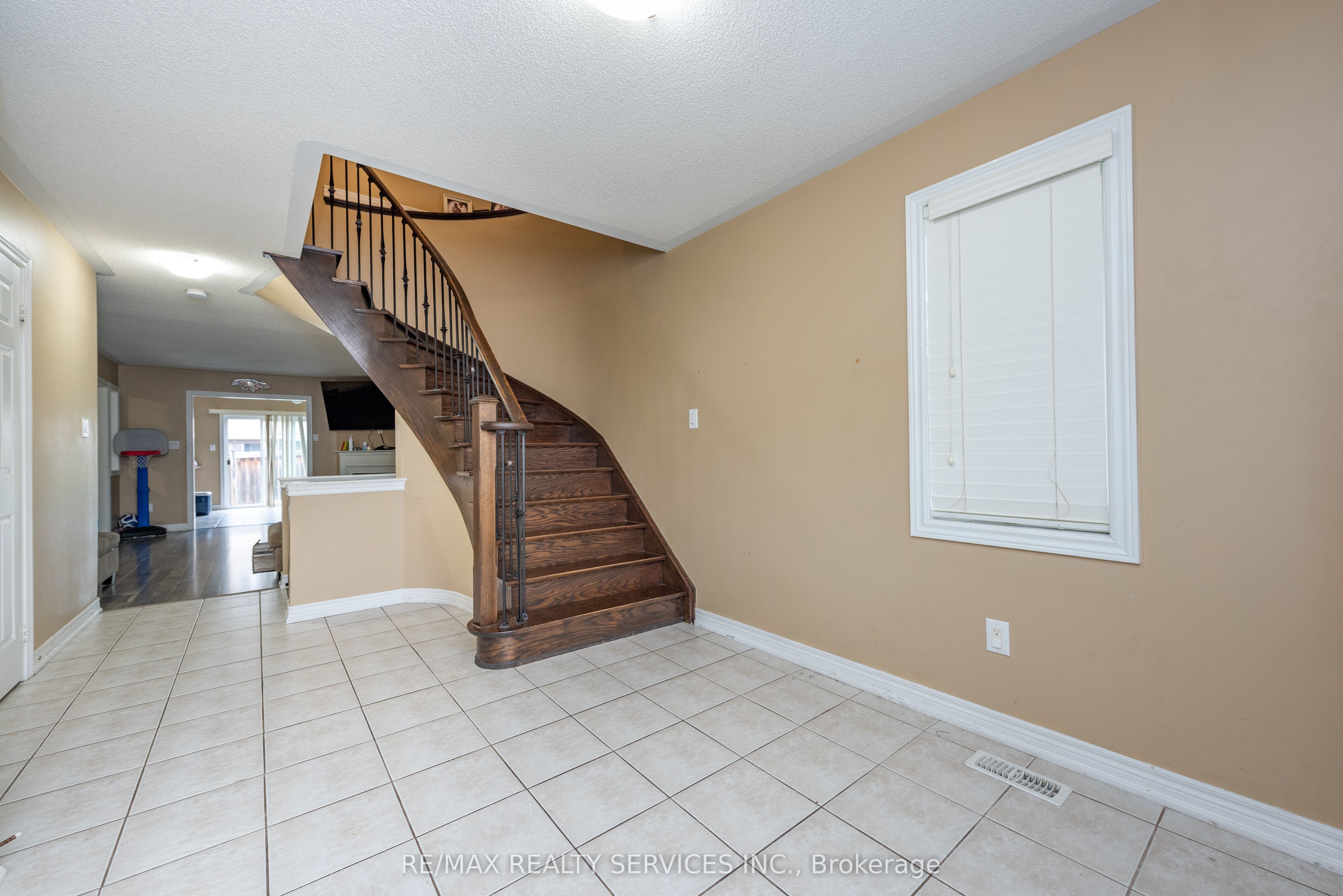 59 Beachville Circle Property Photo 25