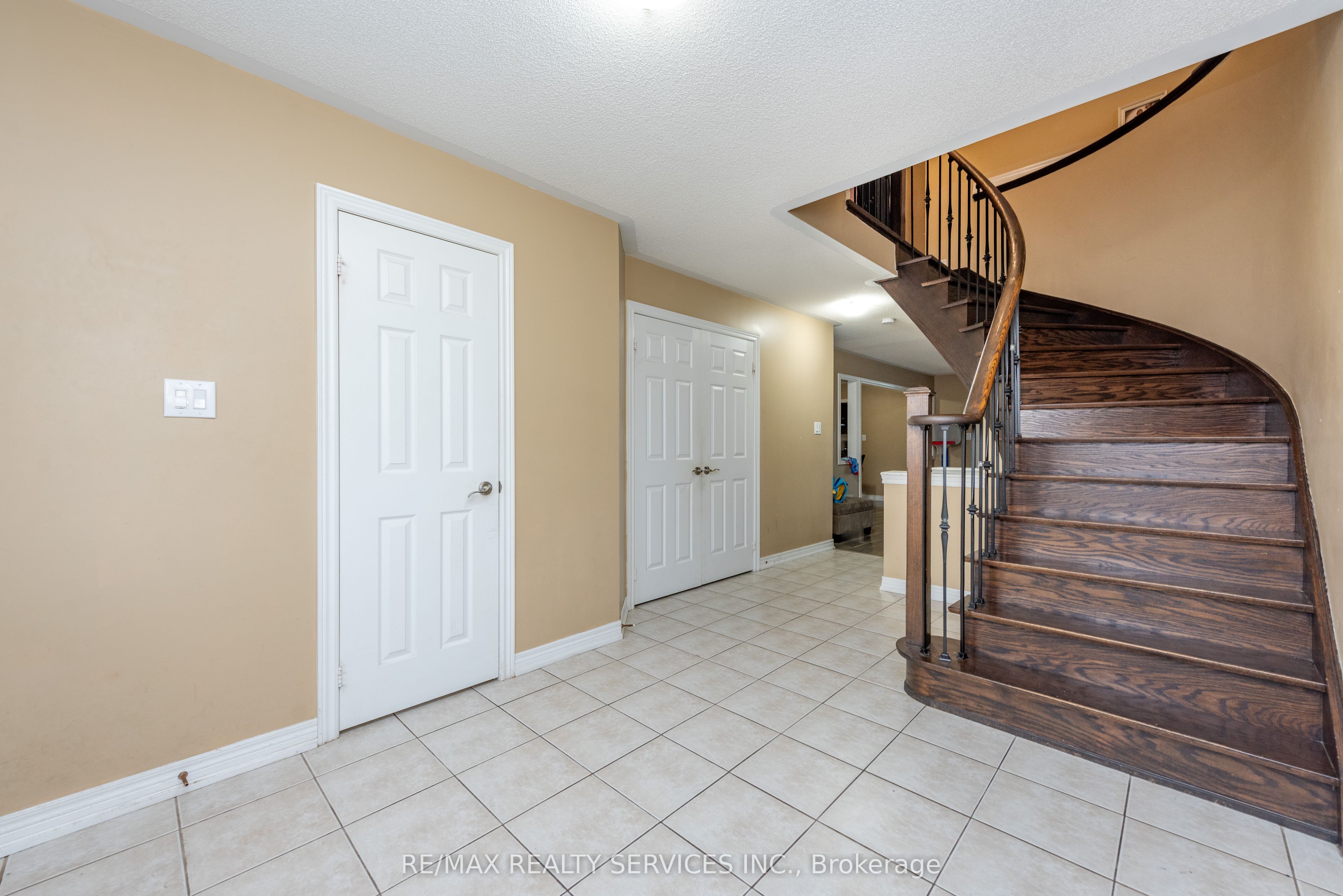 59 Beachville Circle Property Photo 26