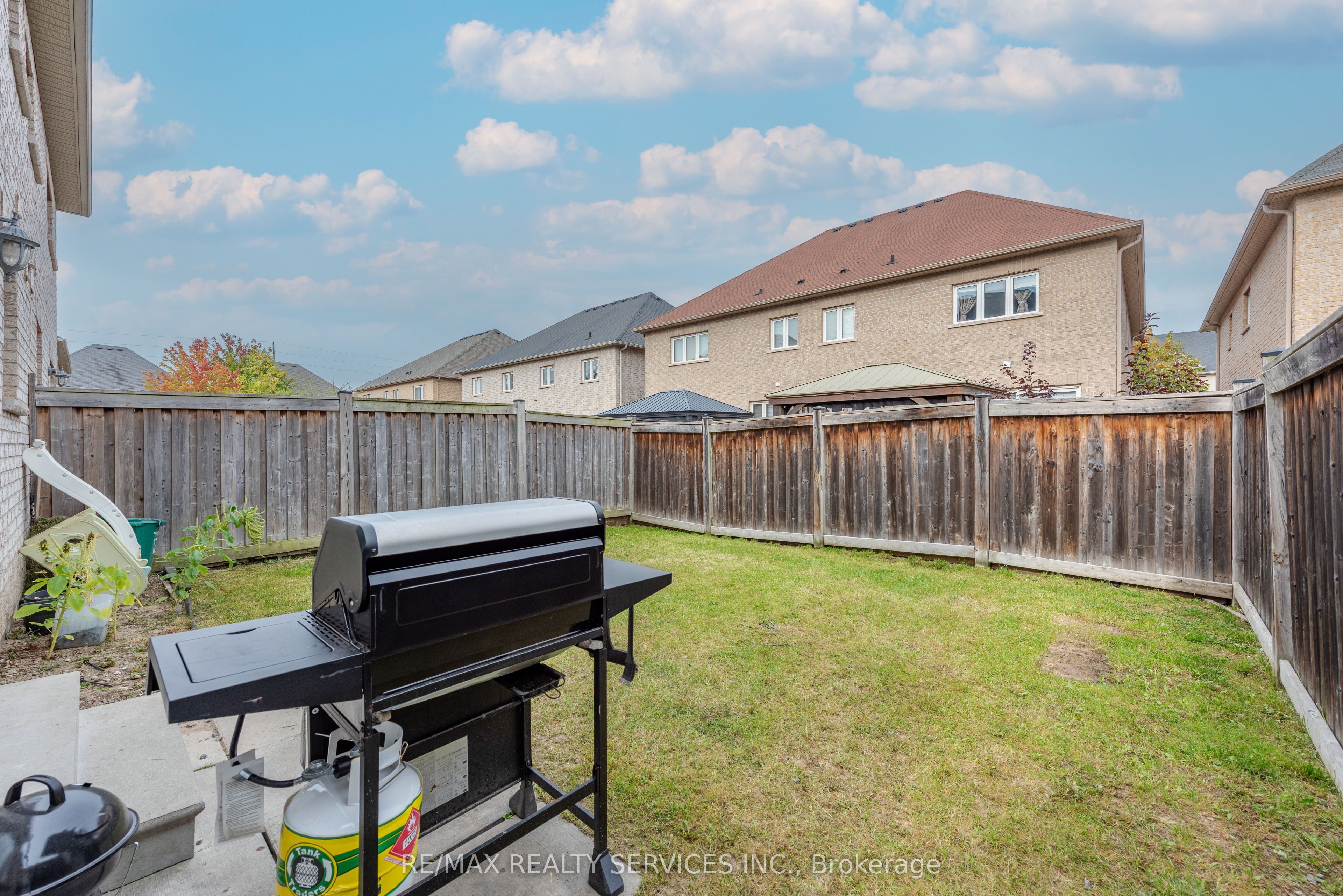 59 Beachville Circle Property Photo 44