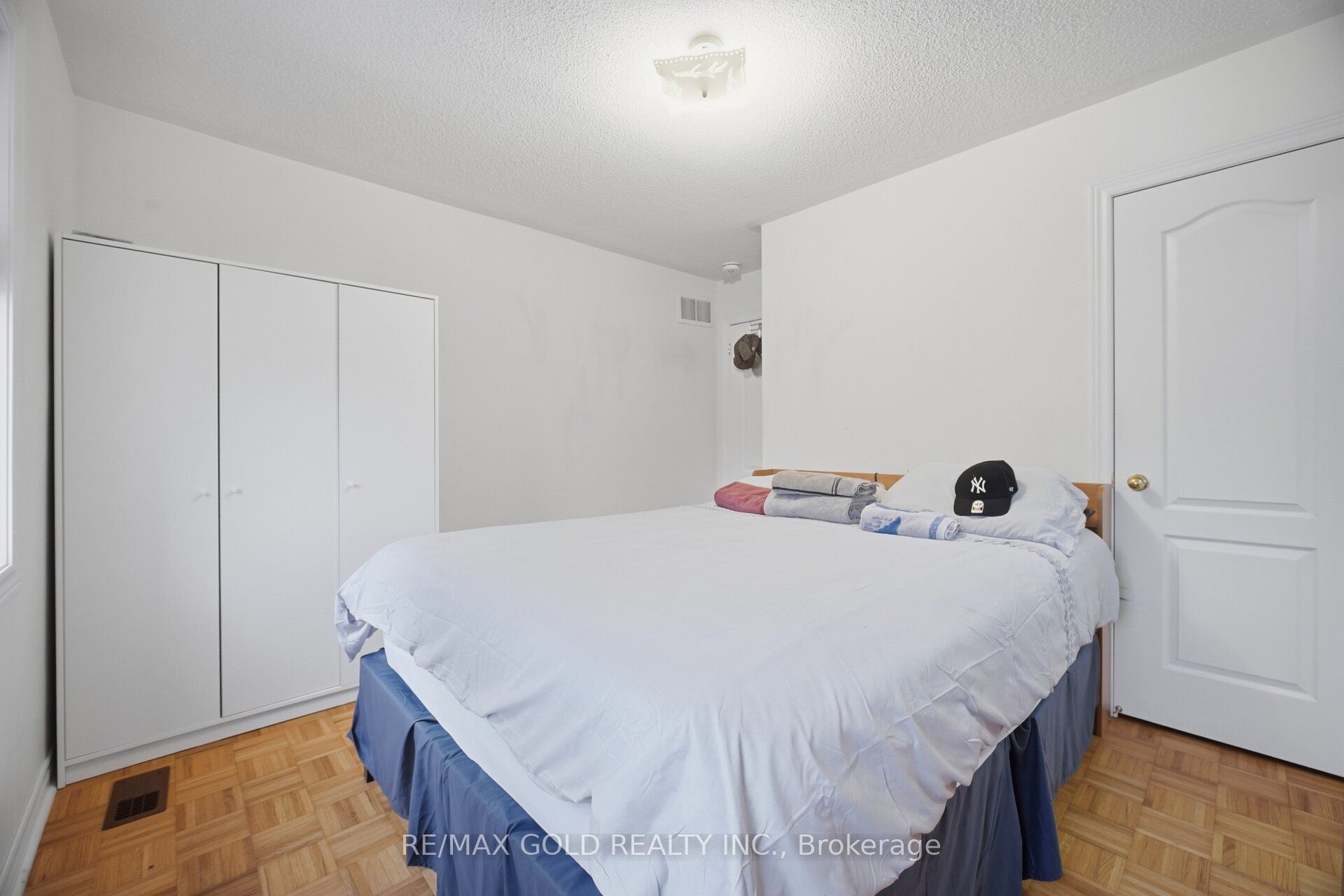 10 Sir Jacobs Crescent Property Photo 27