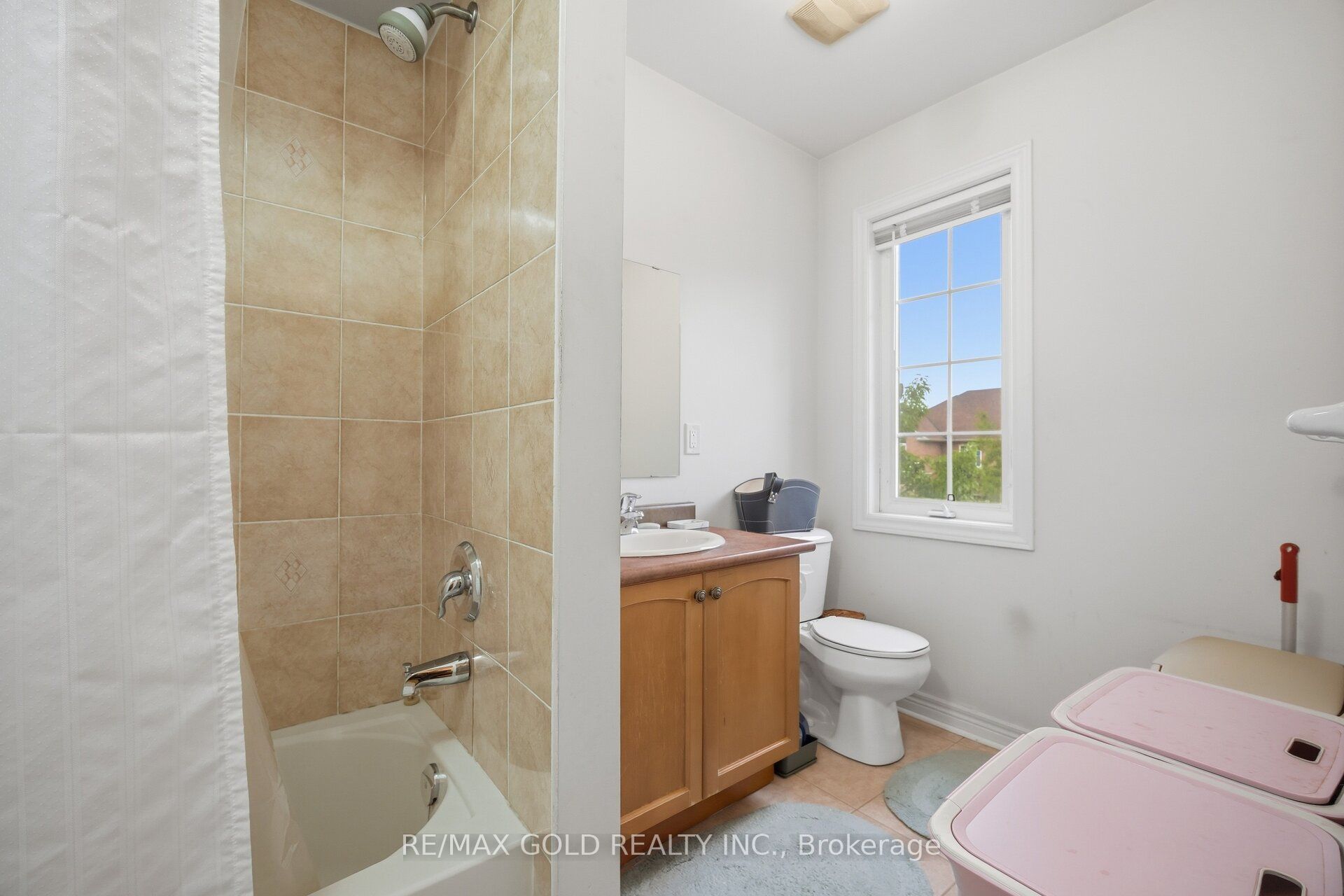 10 Sir Jacobs Crescent Property Photo 28