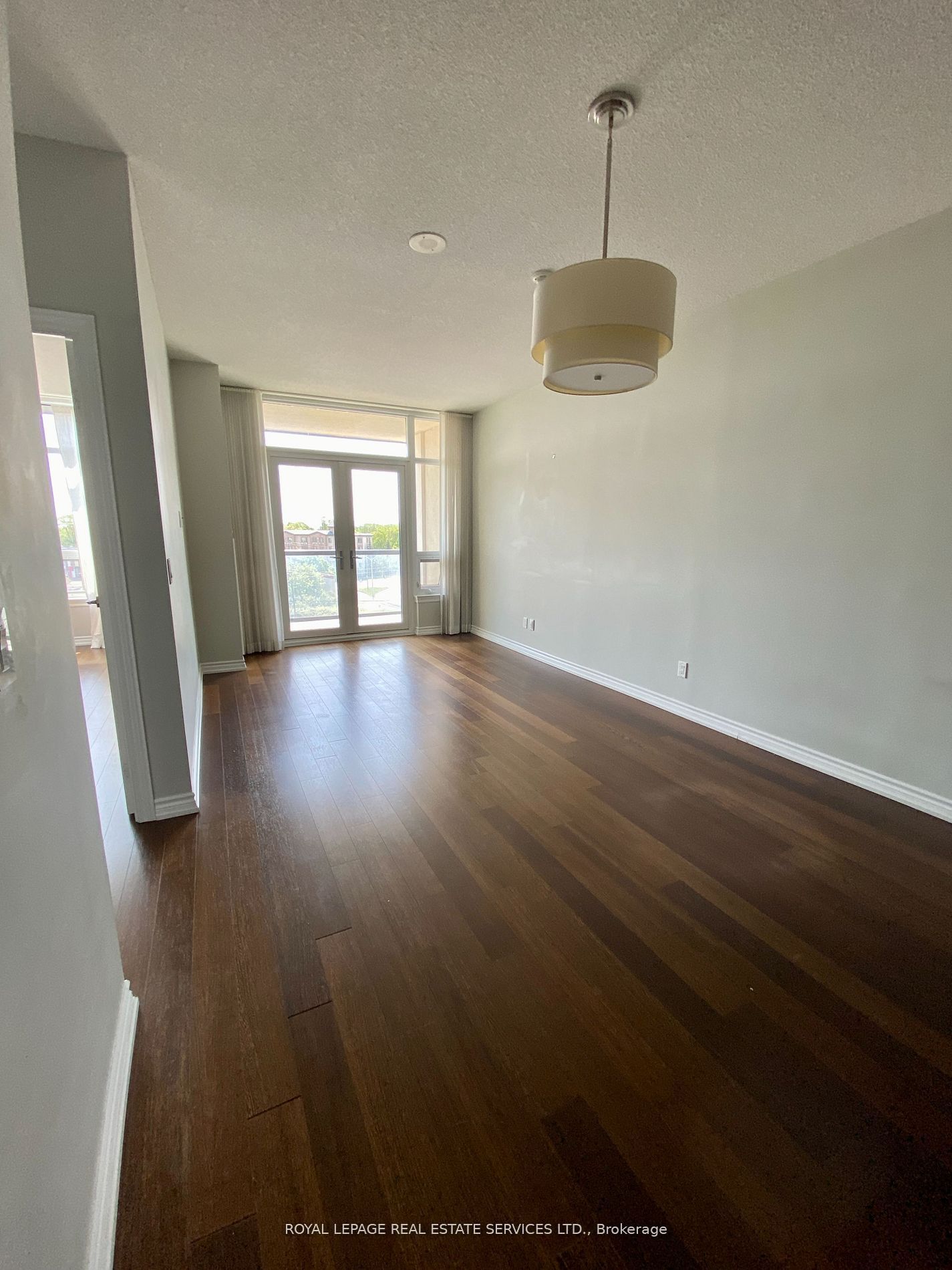 1135 Royal York Road 502 Property Photo 4