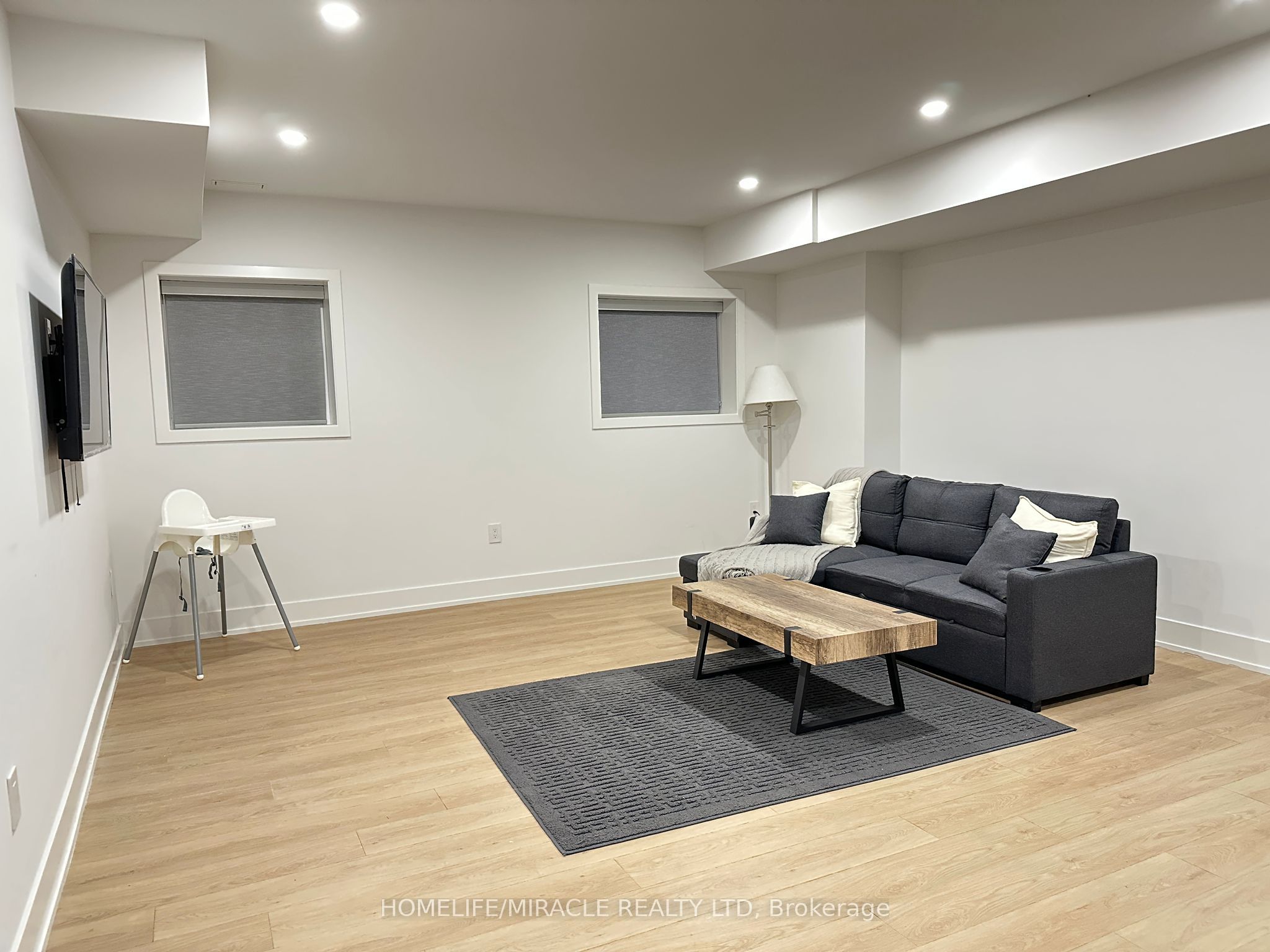 1351 Northmount Avenue Basement Property Photo 2