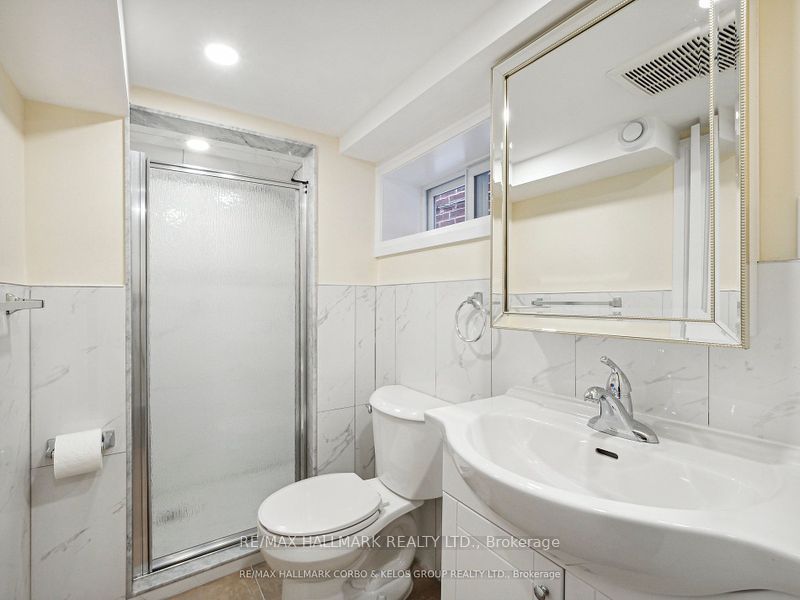 1132 Glengrove Avenue Property Photo 5