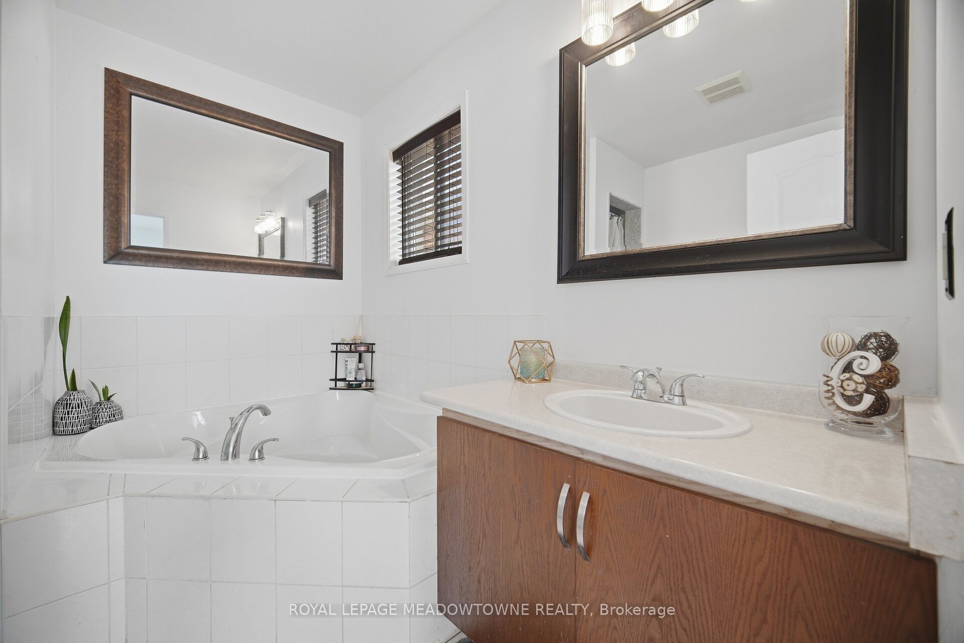 7 Secord Crescent Property Photo 20