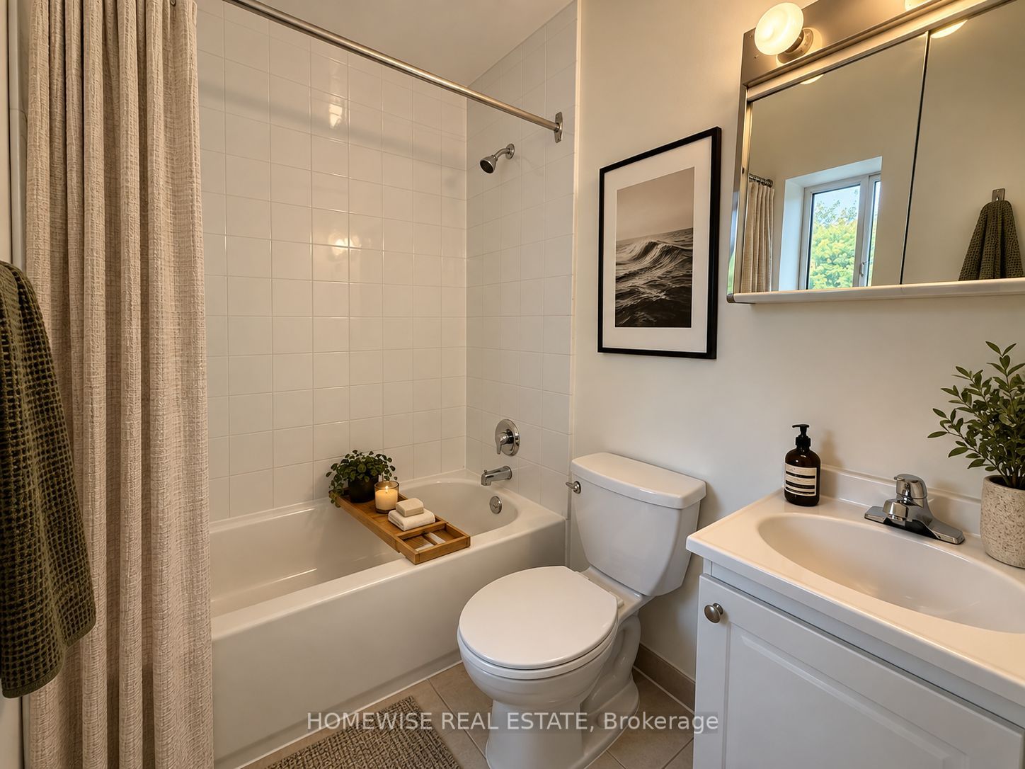 5 High Park Boulevard 301 Property Photo 2