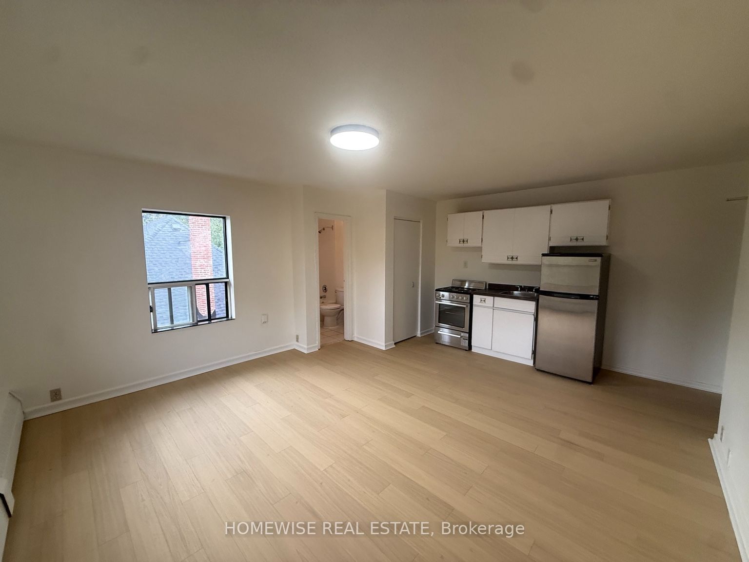 5 High Park Boulevard 301 Property Photo 7
