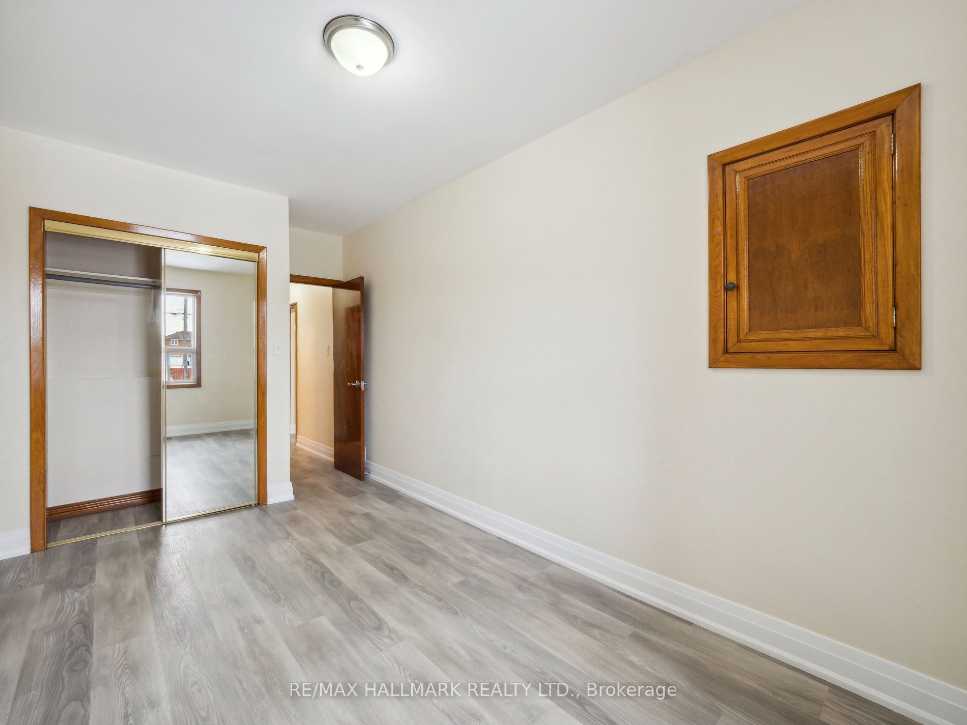 1132 Glengrove Avenue Property Photo 18