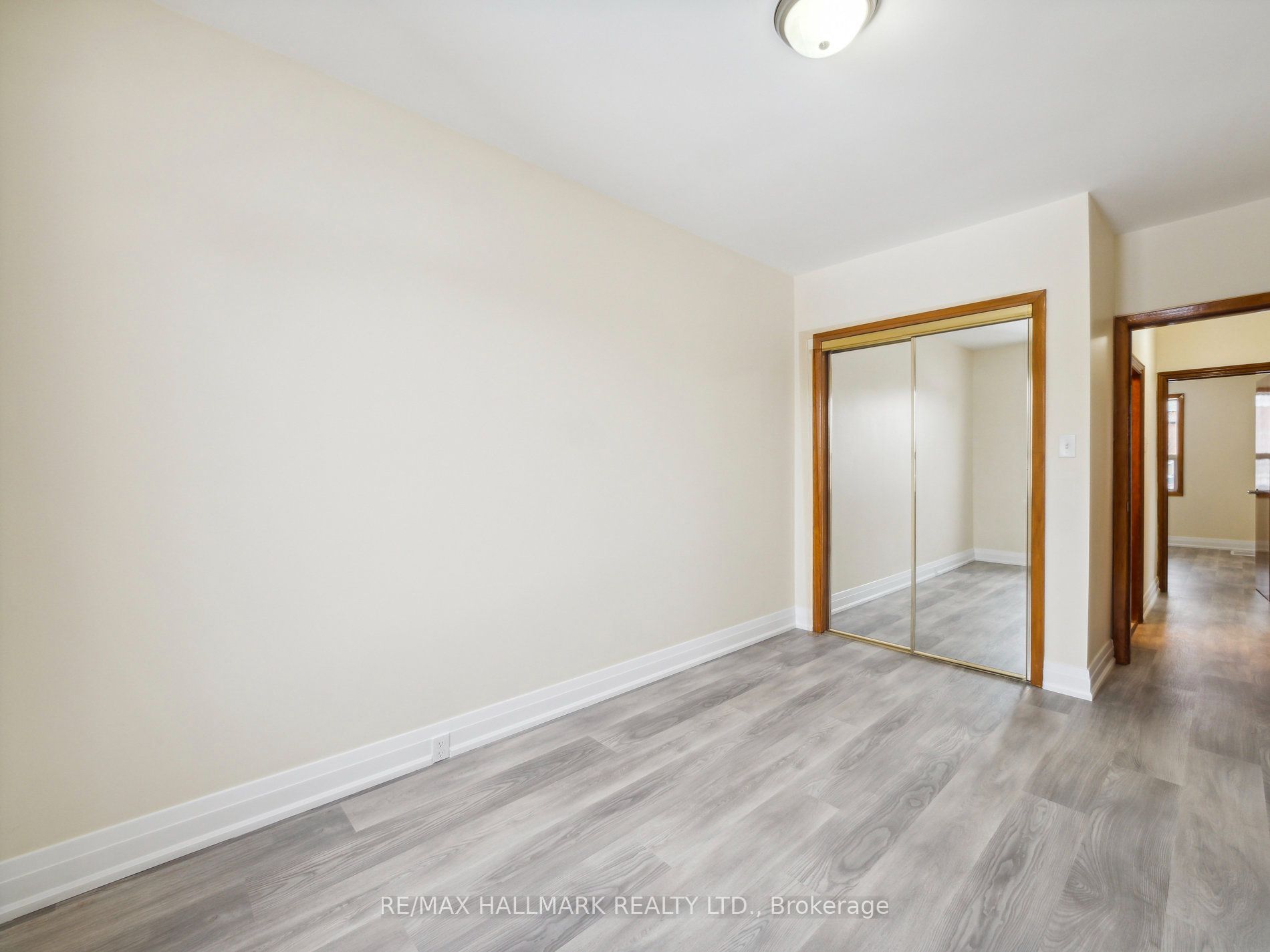 1132 Glengrove Avenue Property Photo 19