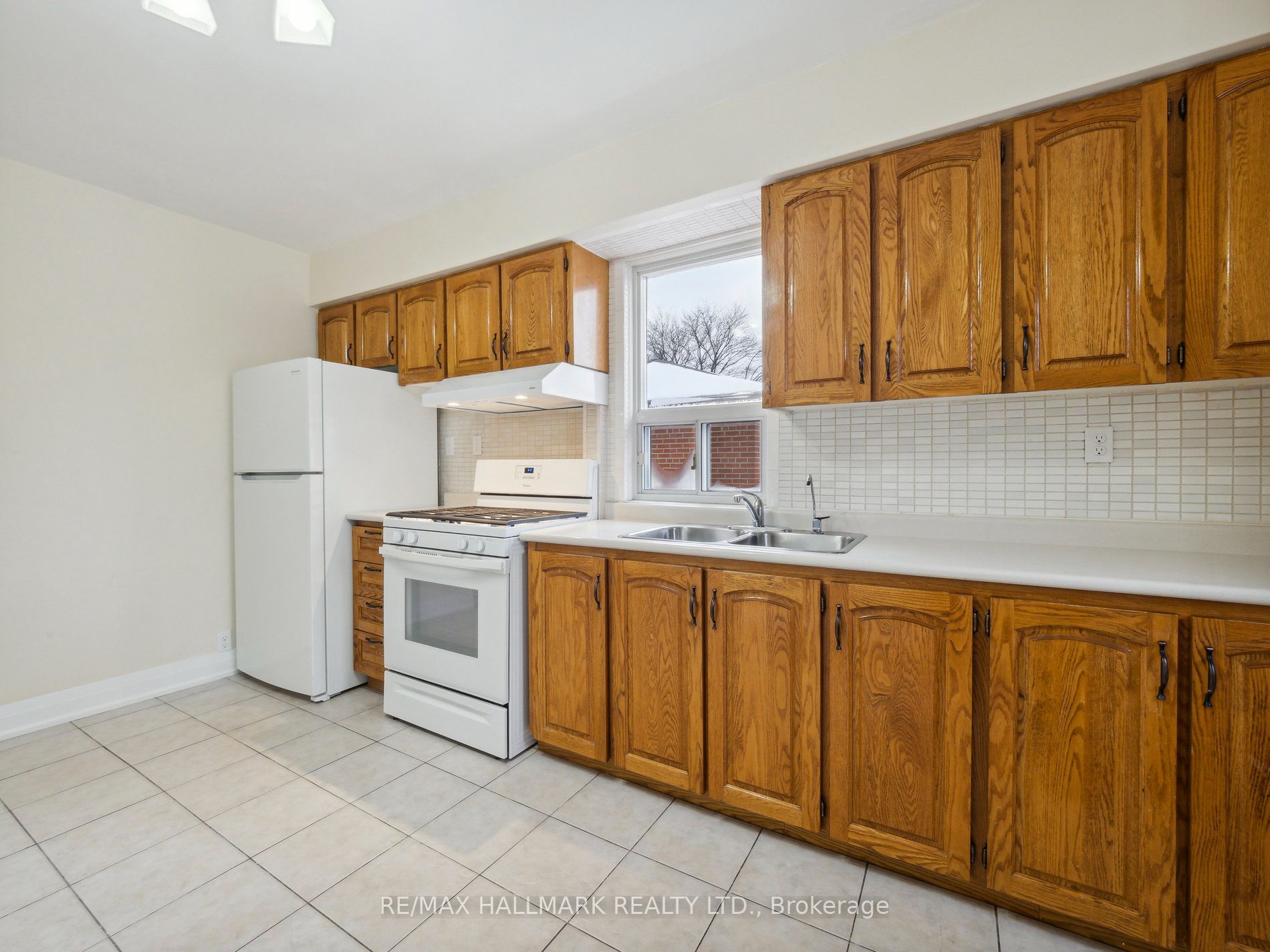 1132 Glengrove Avenue Property Photo 30