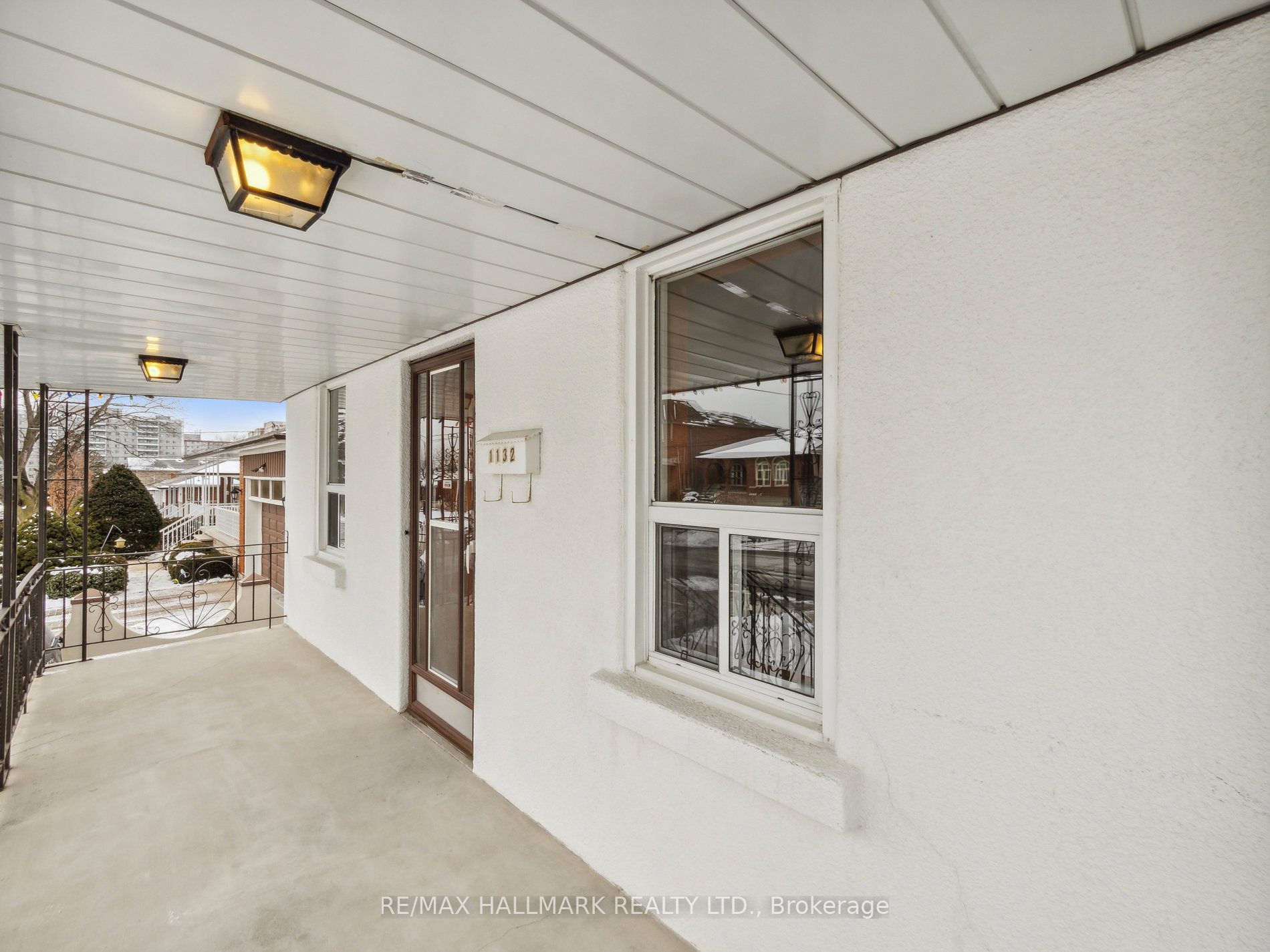 1132 Glengrove Avenue Property Photo 35
