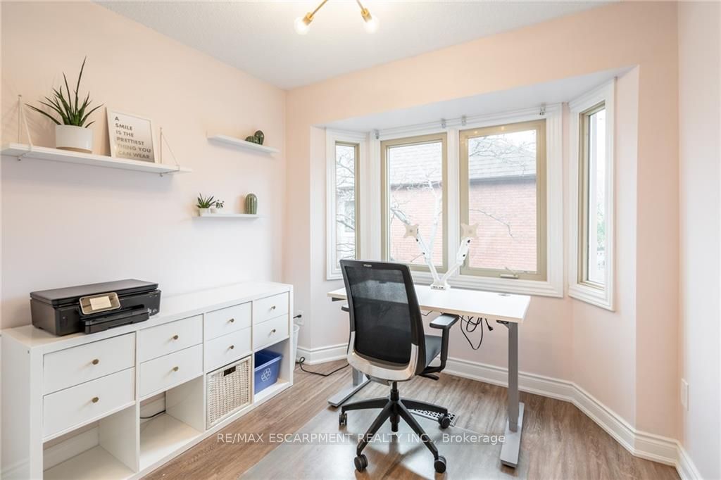 895 Maple Avenue 118 Property Photo 11
