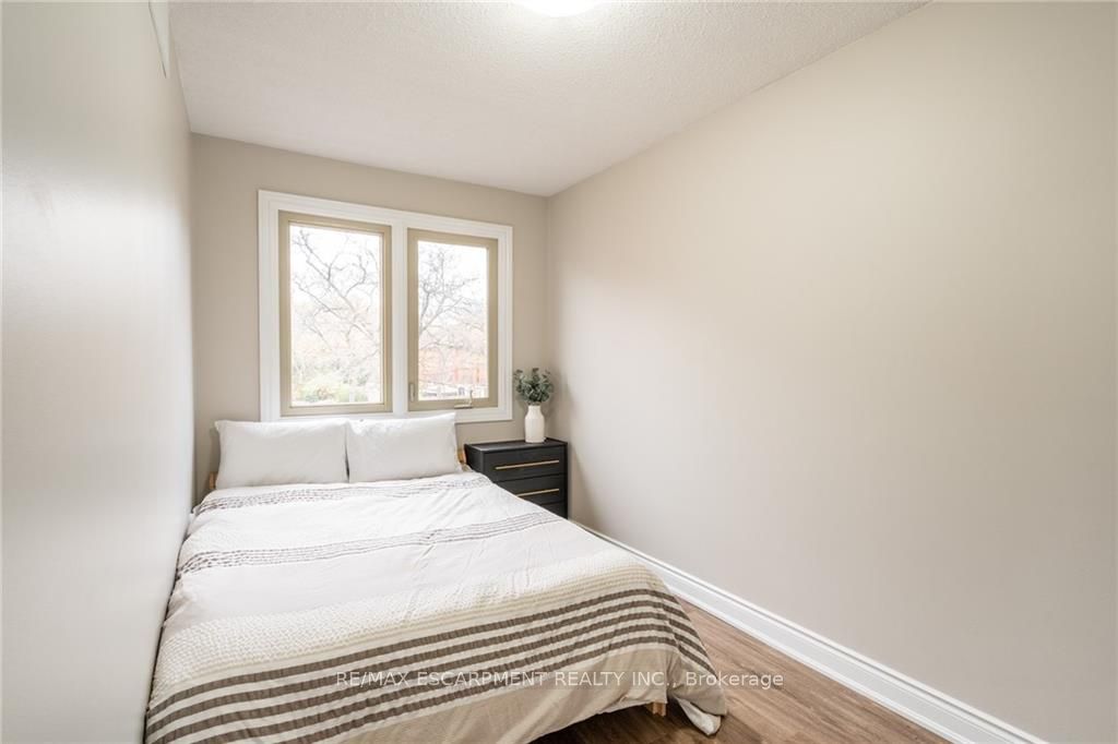 895 Maple Avenue 118 Property Photo 12