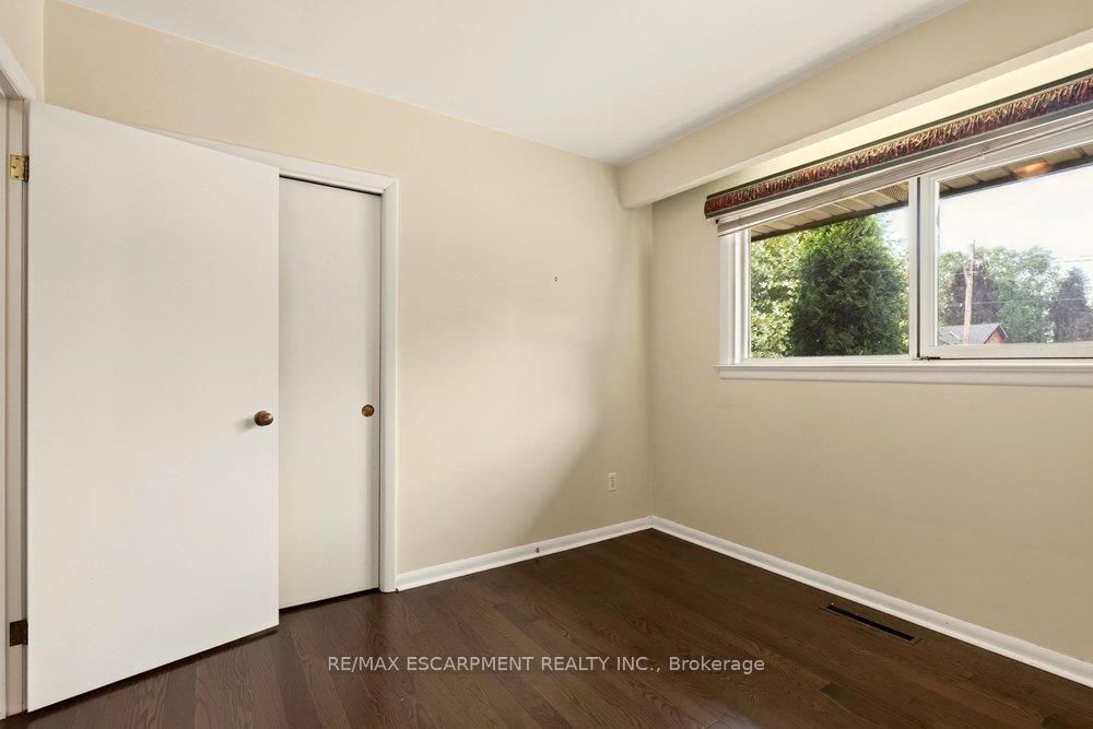 970 Danforth Avenue Property Photo 23