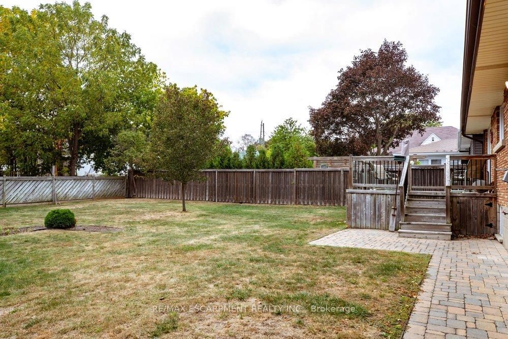970 Danforth Avenue Property Photo 43