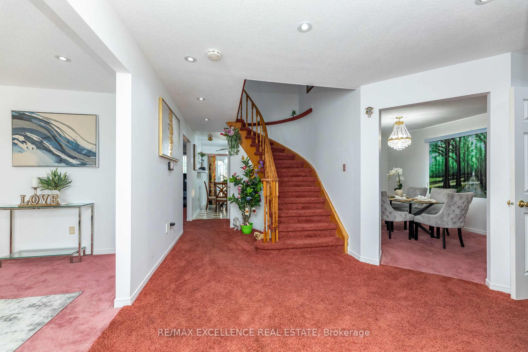 55 Atkins Circle Property Photo 8