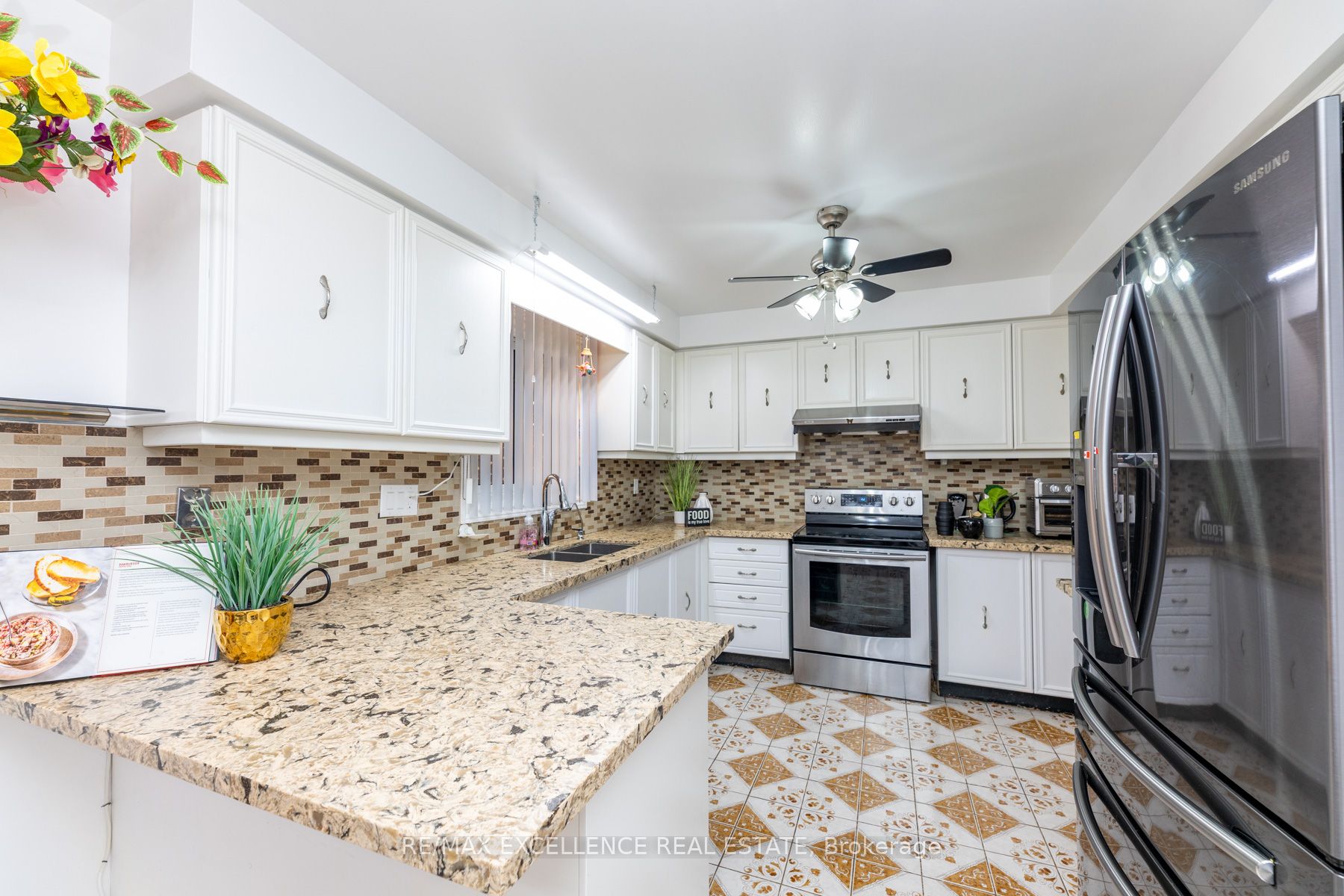 55 Atkins Circle Property Photo 15