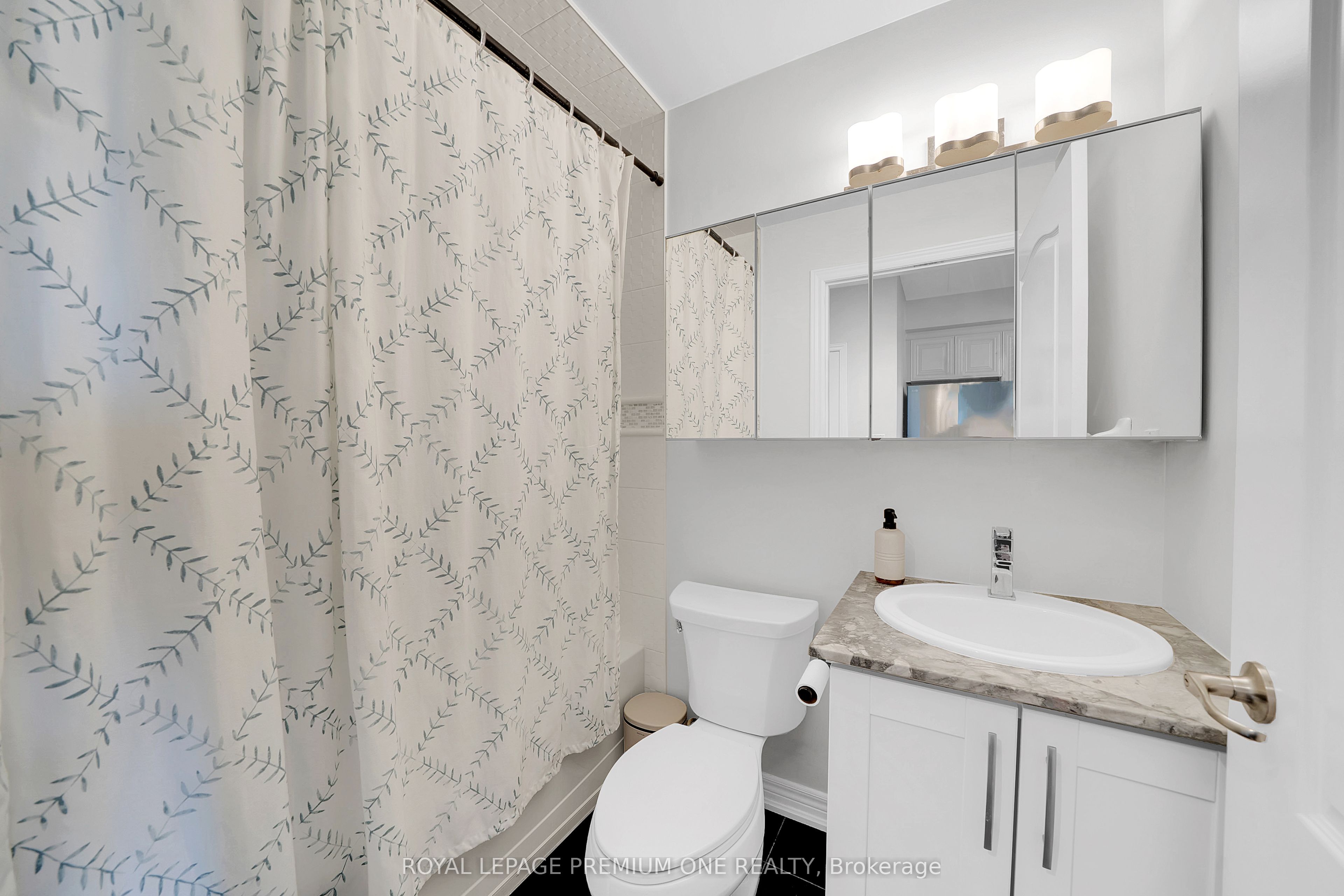 1419 Costigan Road 508 Property Photo 8