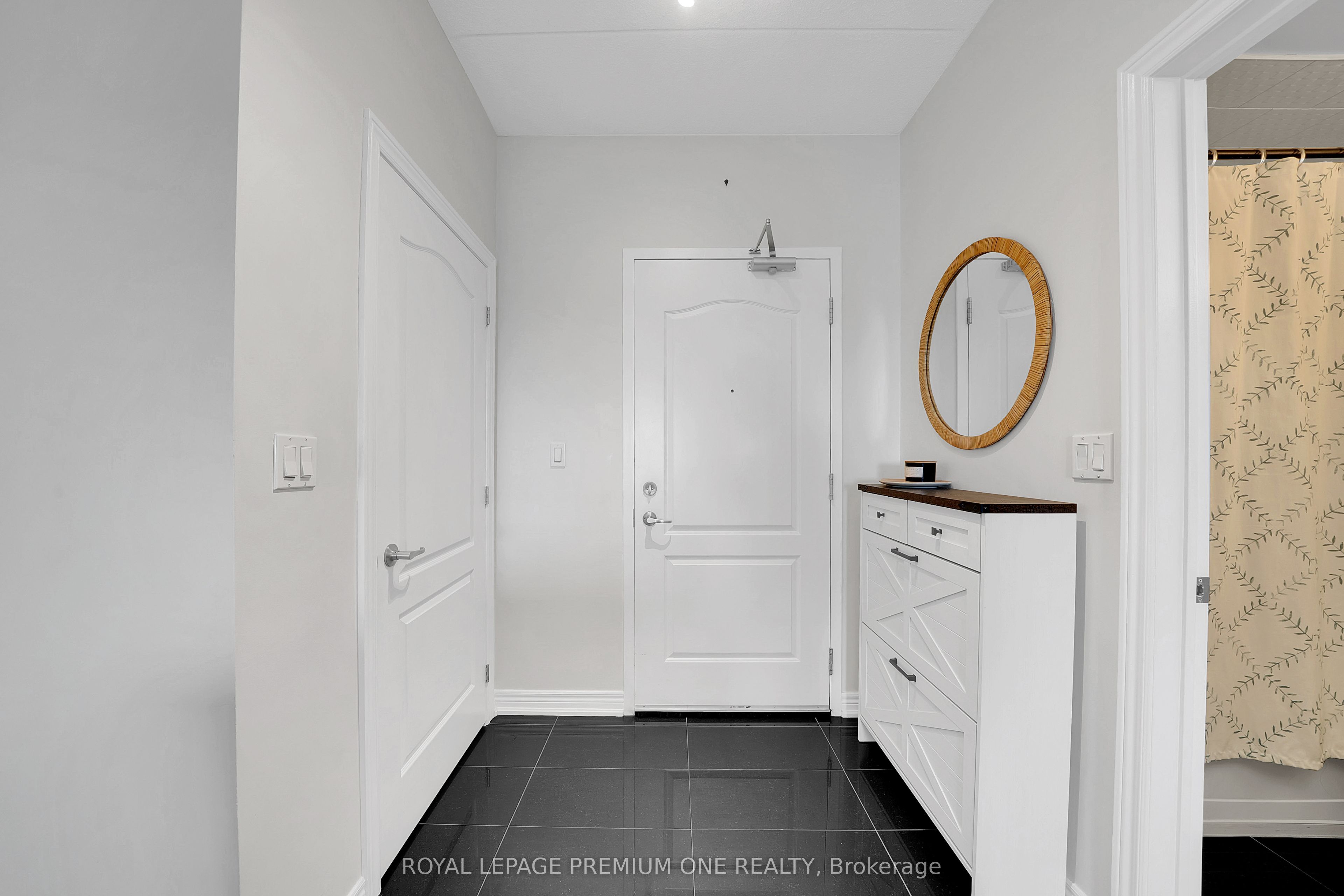 1419 Costigan Road 508 Property Photo 9