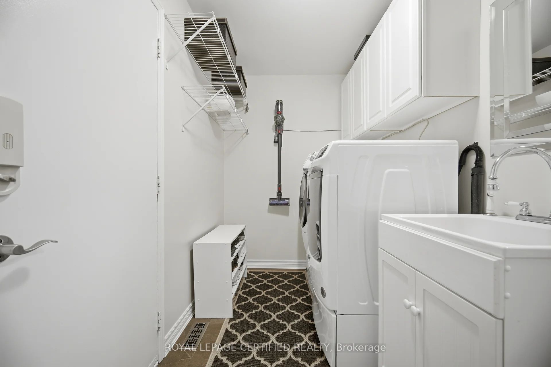 8 Wishart Place Property Photo 31
